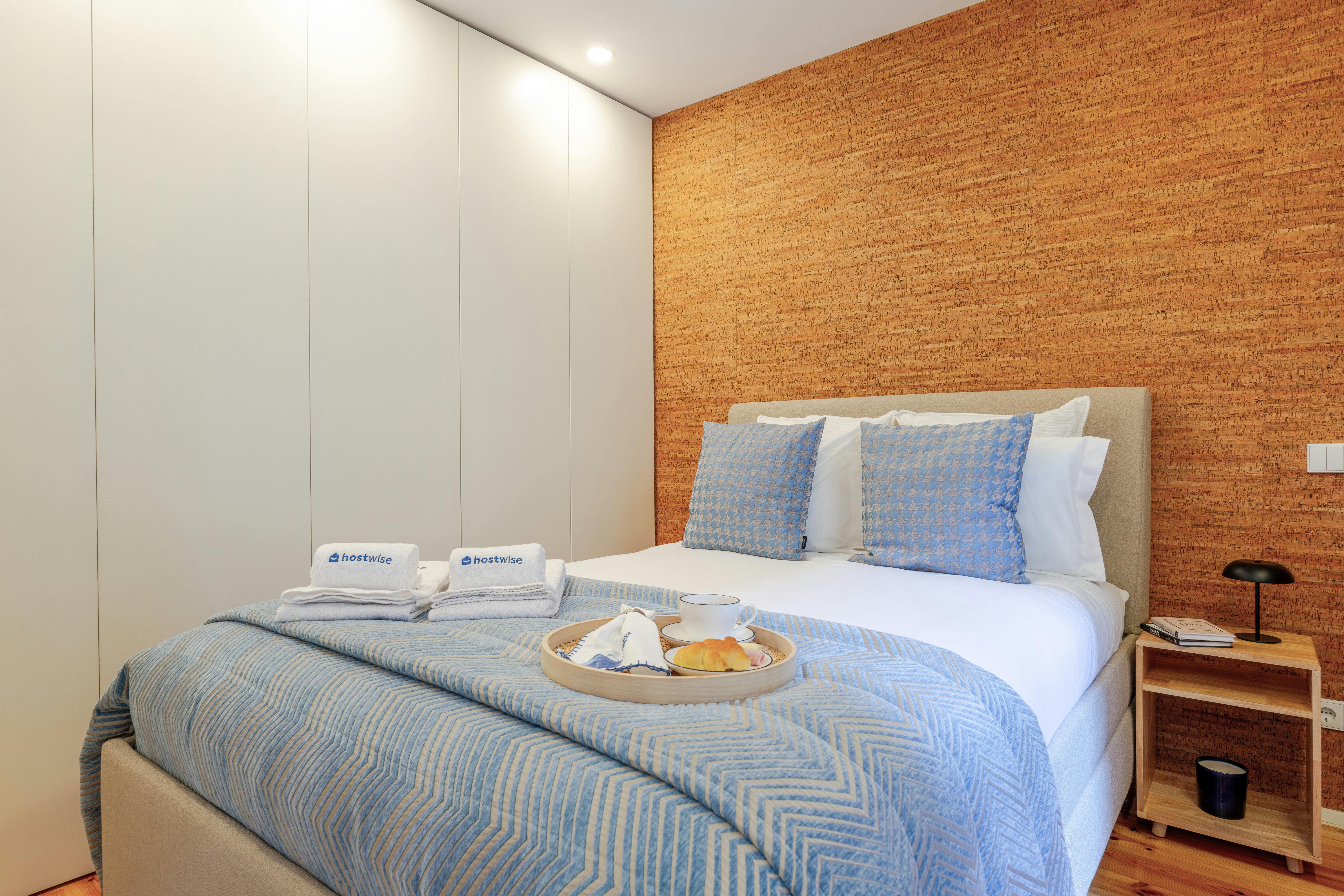 Rua da Alegria, Porto preview