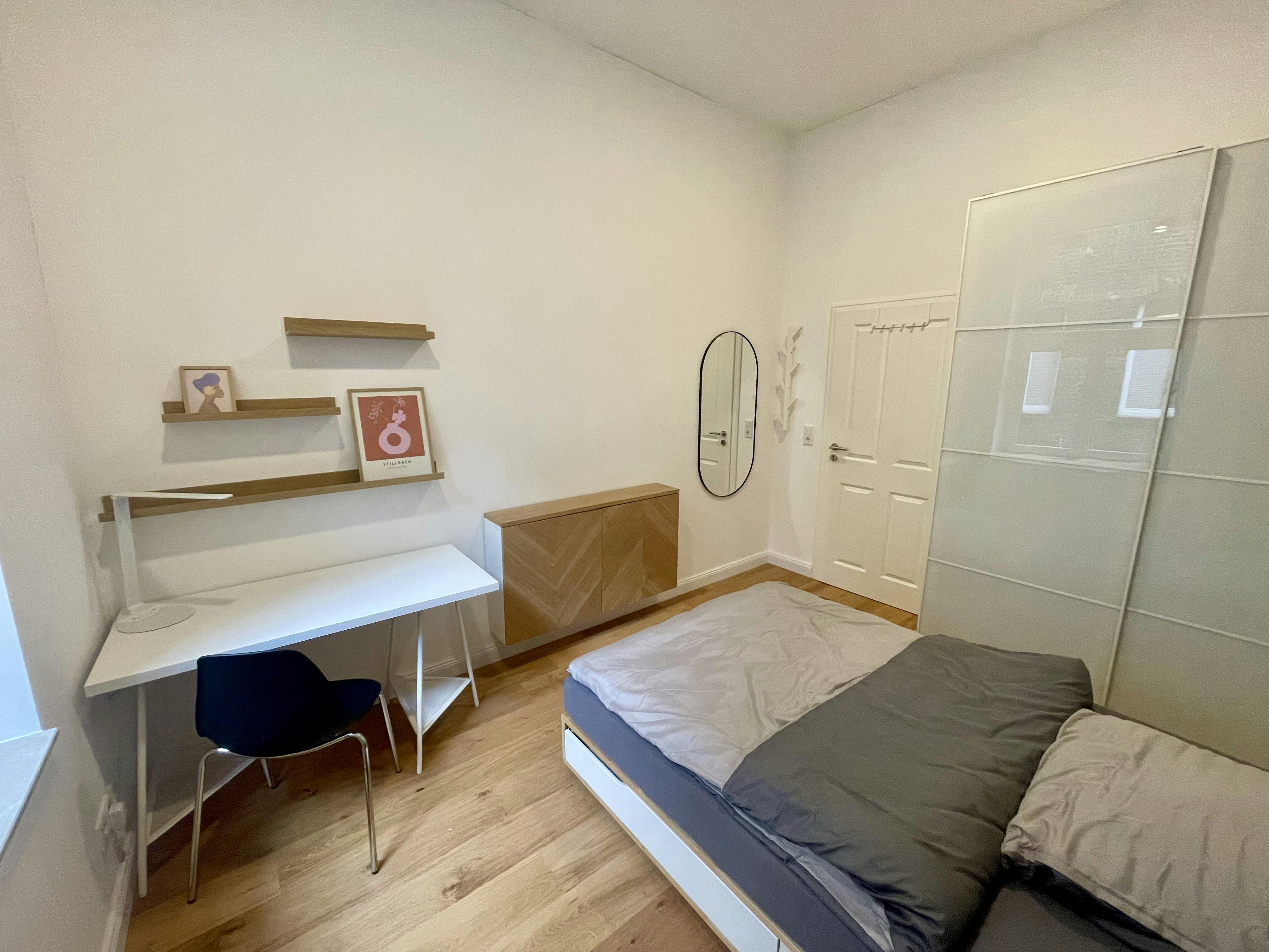 Отдельная комната сдается в аренду за 845 € в месяц в Köln, Krefelder Straße