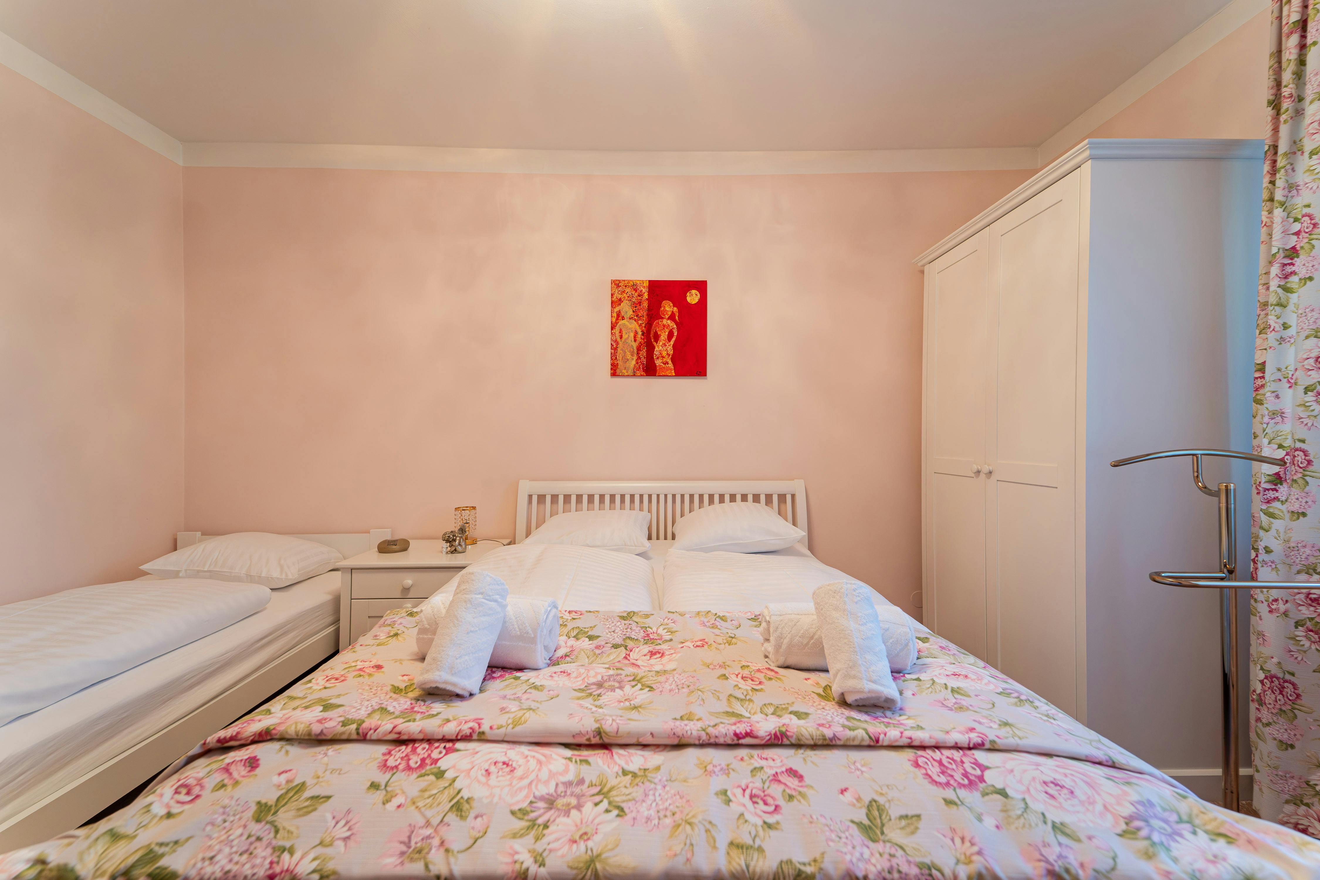 Будинок за оренду для 9 000 EUR на місяць у Maria Enzersdorf, Ferdinand Giesser-Gasse