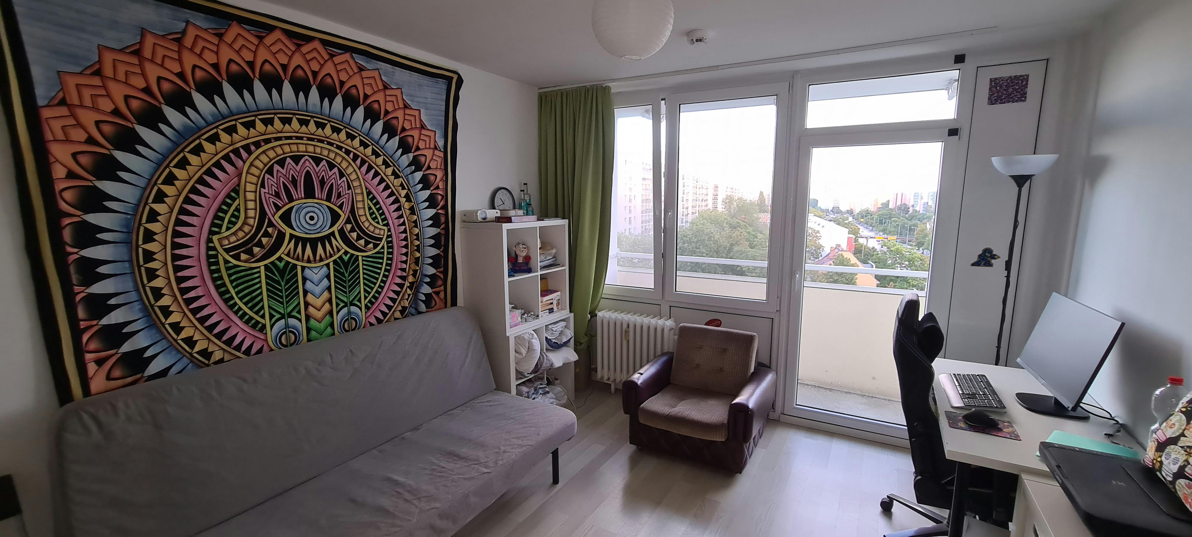 preview gallery tile