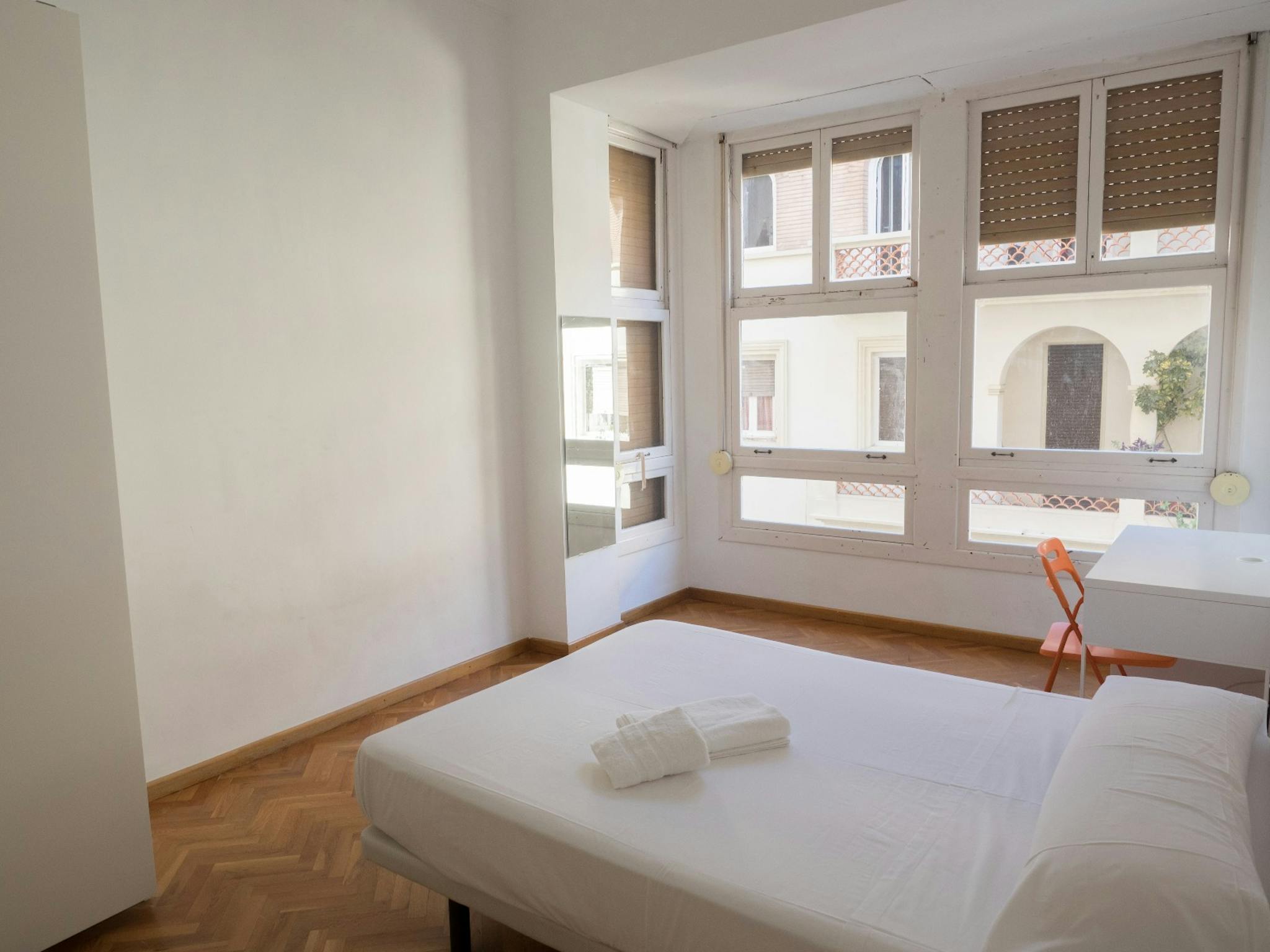 Calle del Médico Pascual Pérez, Alicante (Alacant) preview