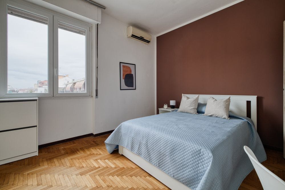 Single room Milan, 1 bed — photo 1