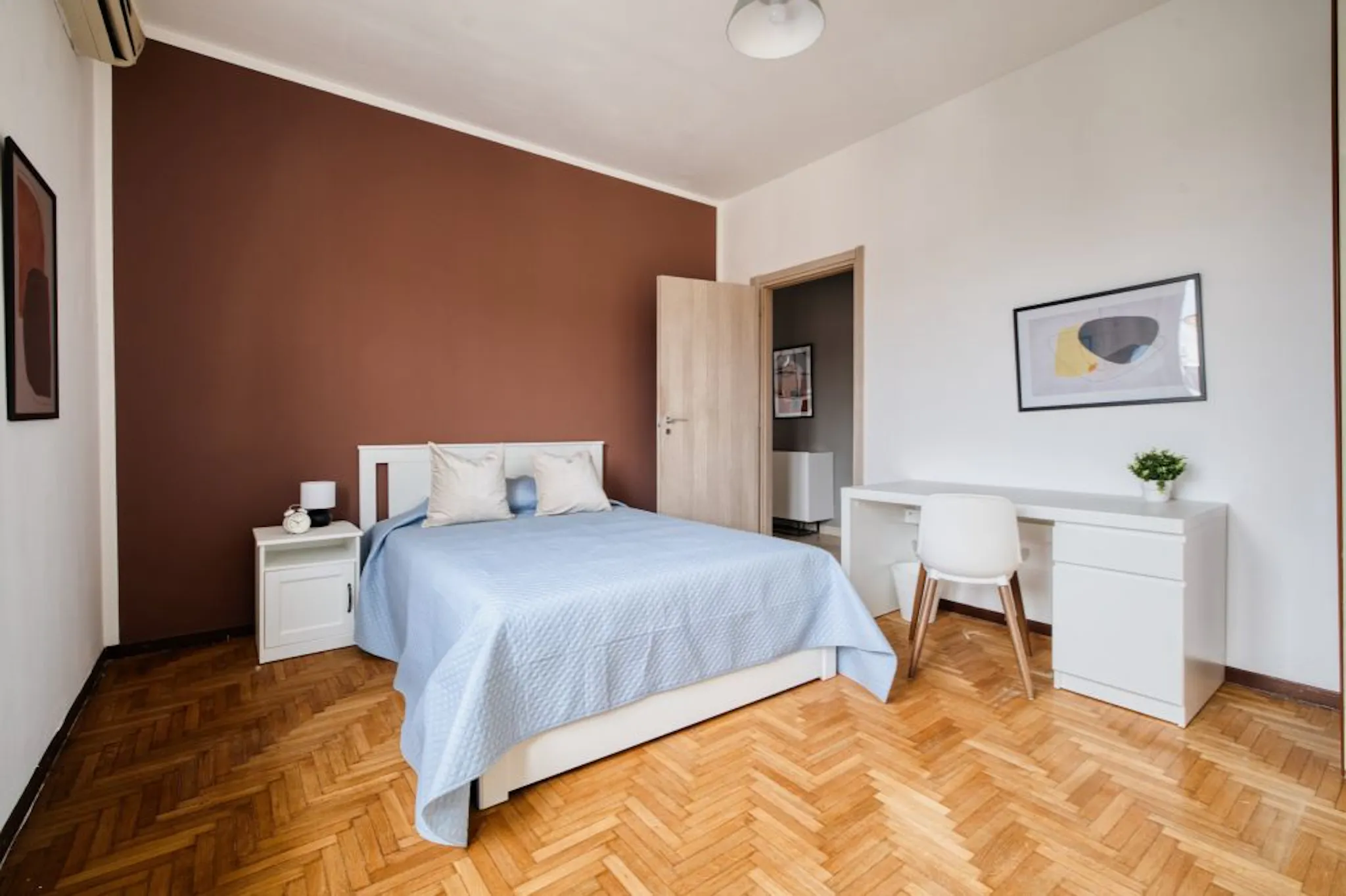 Via Maniago, Milan preview