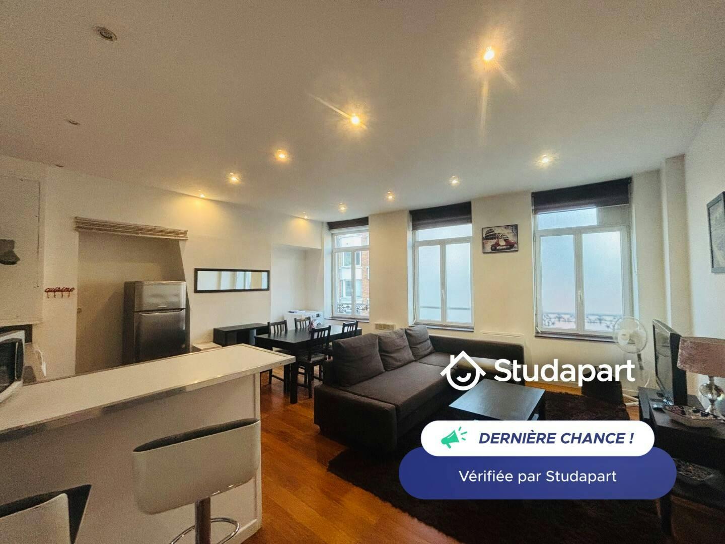Apartment for rent for €999 per month in Lille, Rue du Priez