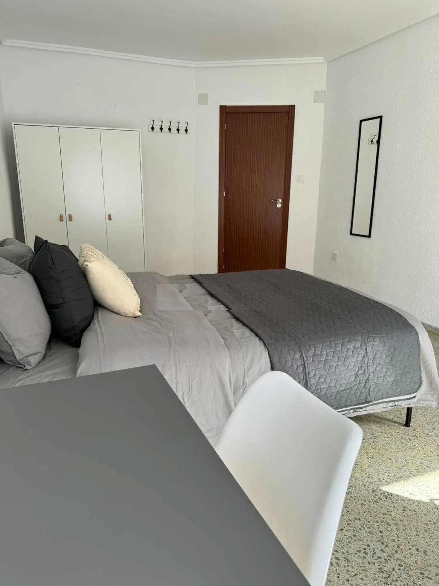 Carrer de Sedaví, Torrent preview