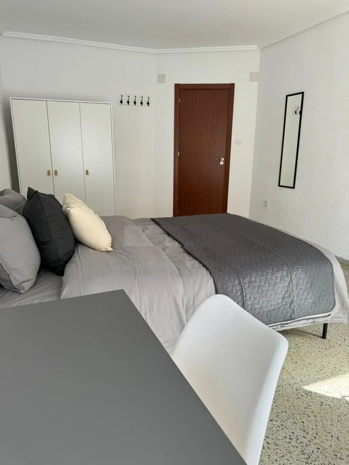 Carrer de Sedaví, Torrent preview