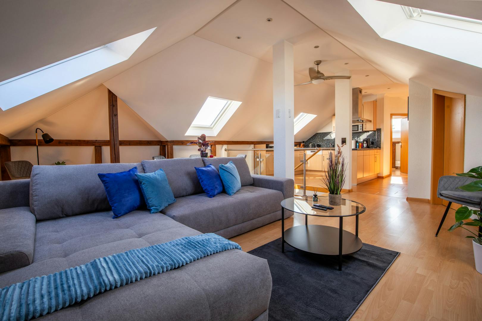 Apartment for rent for CHF 5,113 per month in Basel, Zürcherstrasse