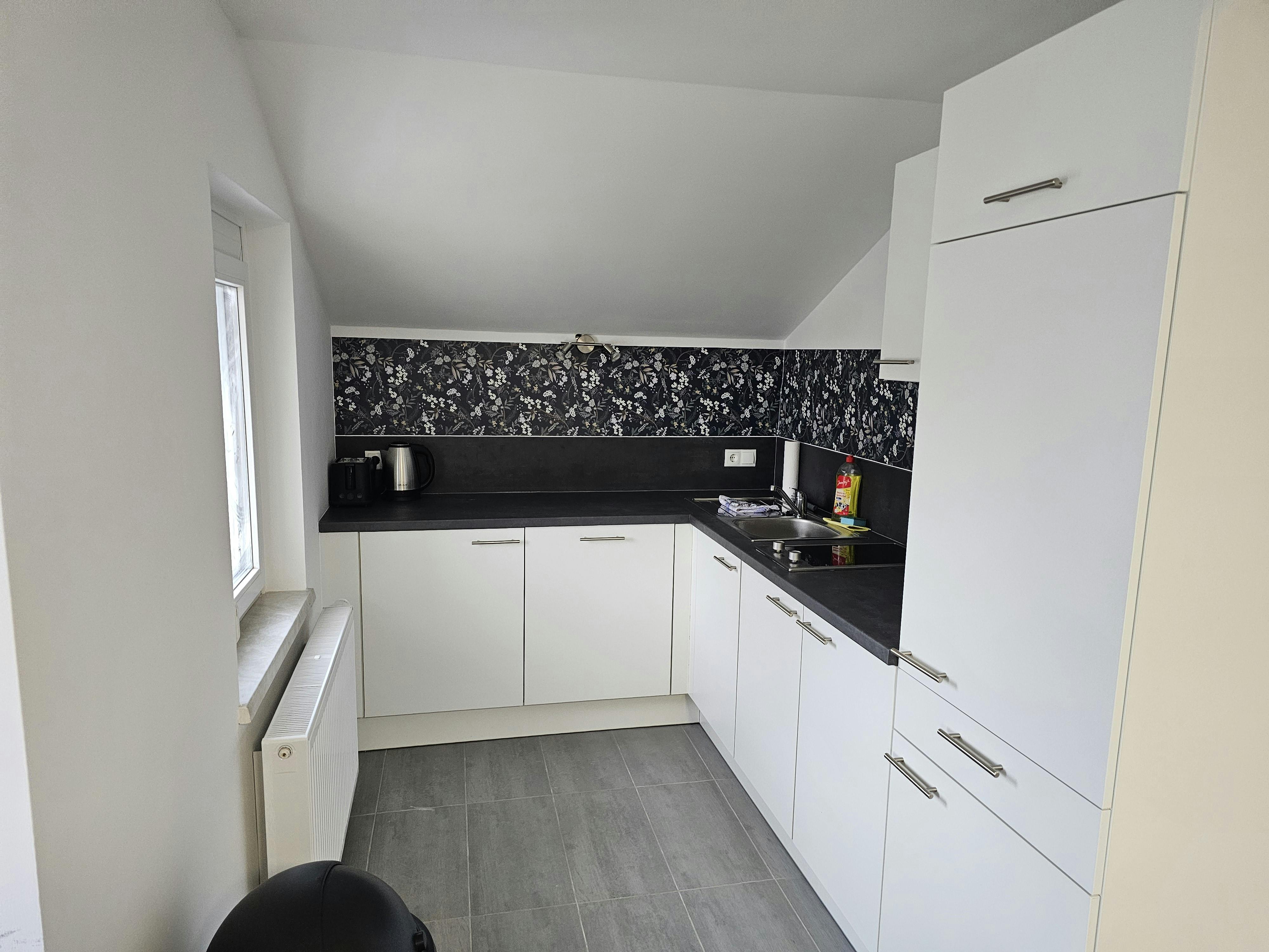 Apartamento para alugar por € 9.000 por mês em Horn, Bahnstraße