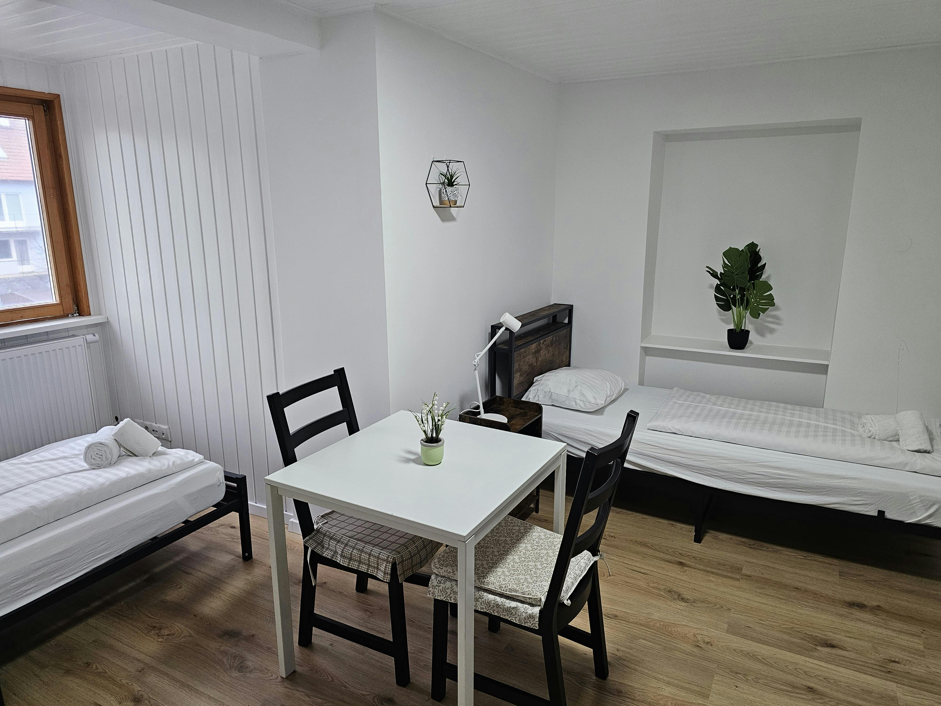 Apartamento para alugar por € 9.000 por mês em Horn, Bahnstraße