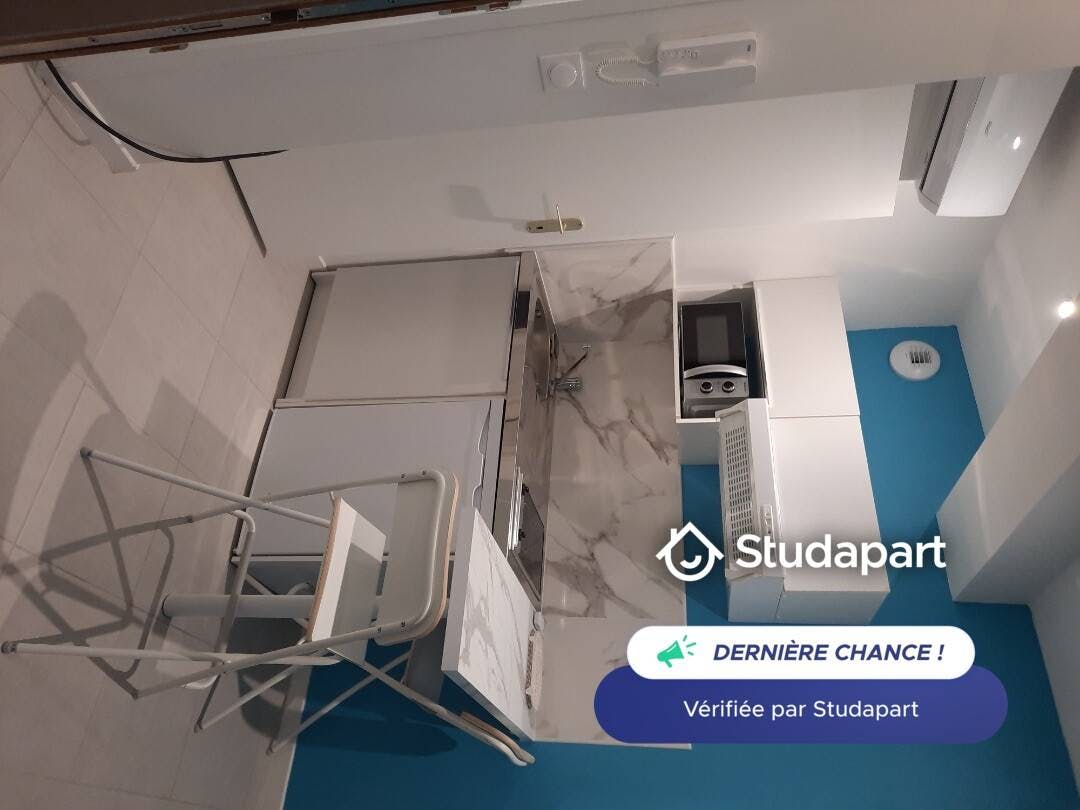 Apartment for rent for €520 per month in Évreux, Rue Saint-Sauveur