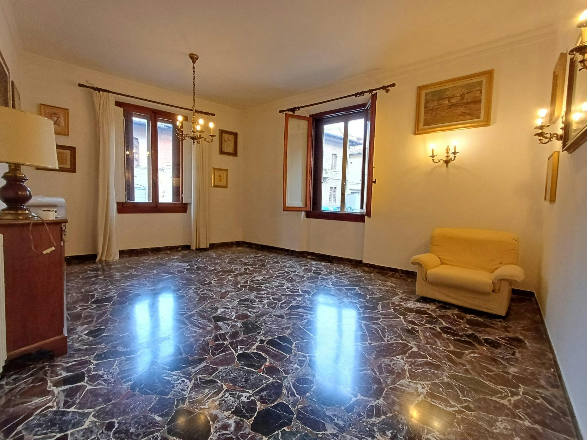 Double room Florence, 1 bed, 20m² — photo 5