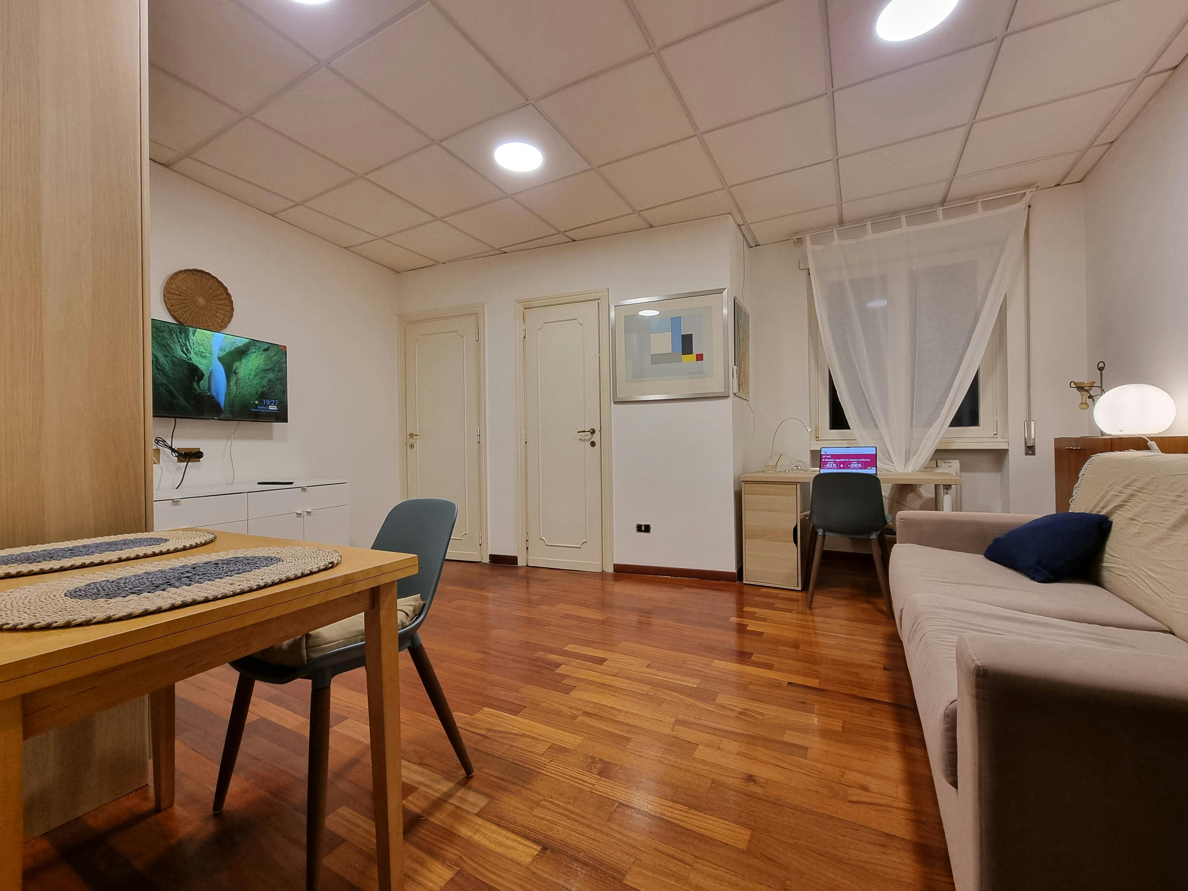 Studio à louer pour 900 €/mois à Rome, Via Giovanni Battista Somis