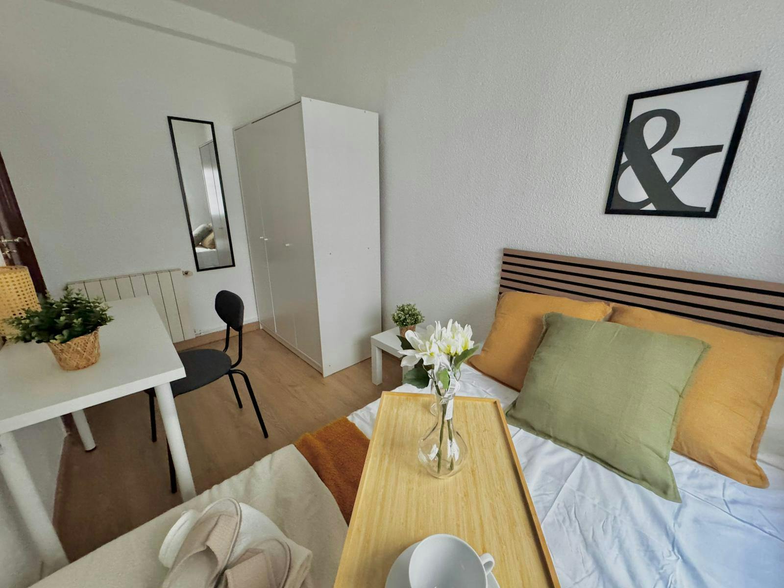 Private room for rent for €479 per month in Leganés, Calle Batalla de Trafalgar