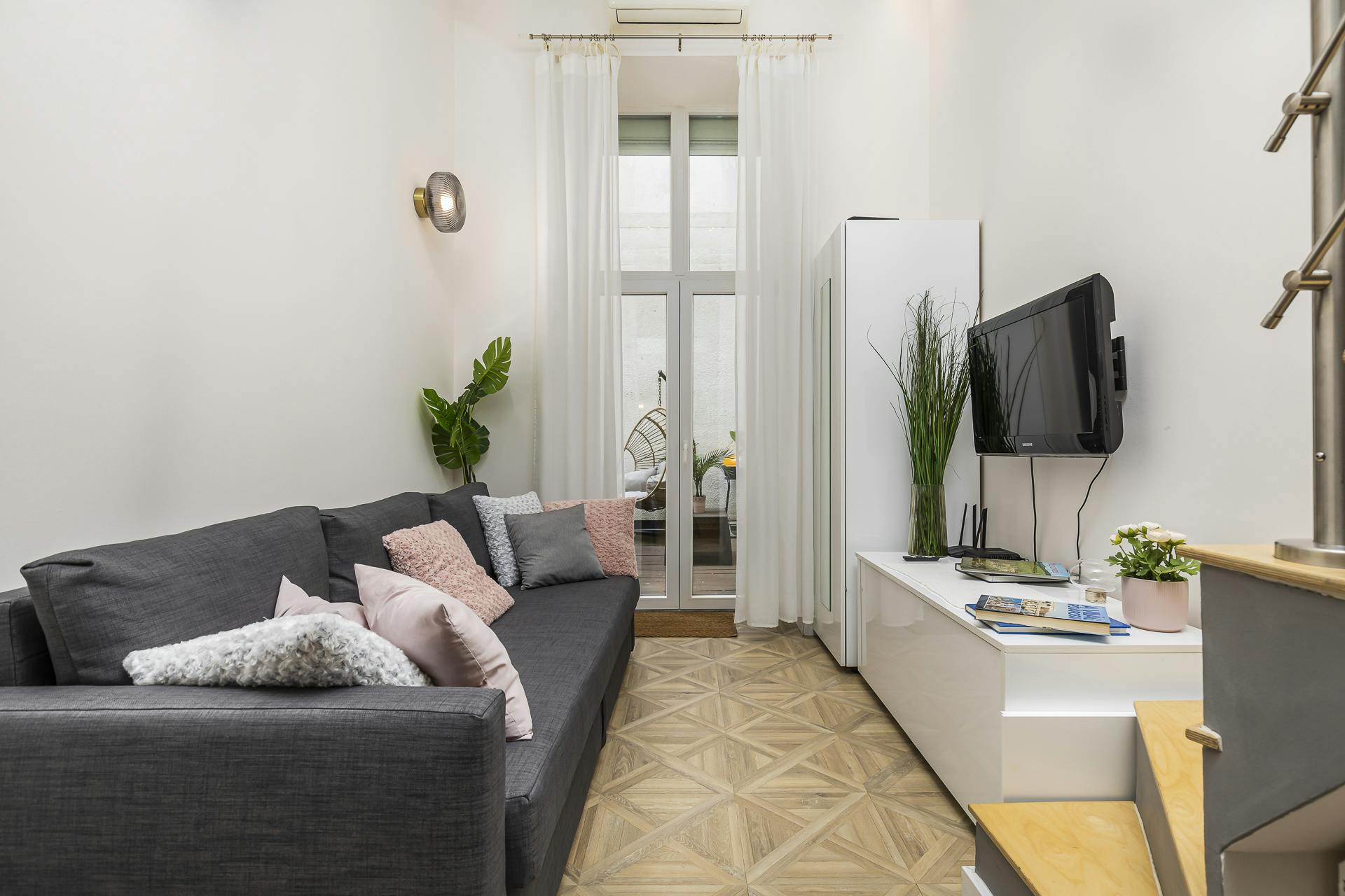 Studio for rent for HUF 347,159 per month in Budapest, Dessewffy utca