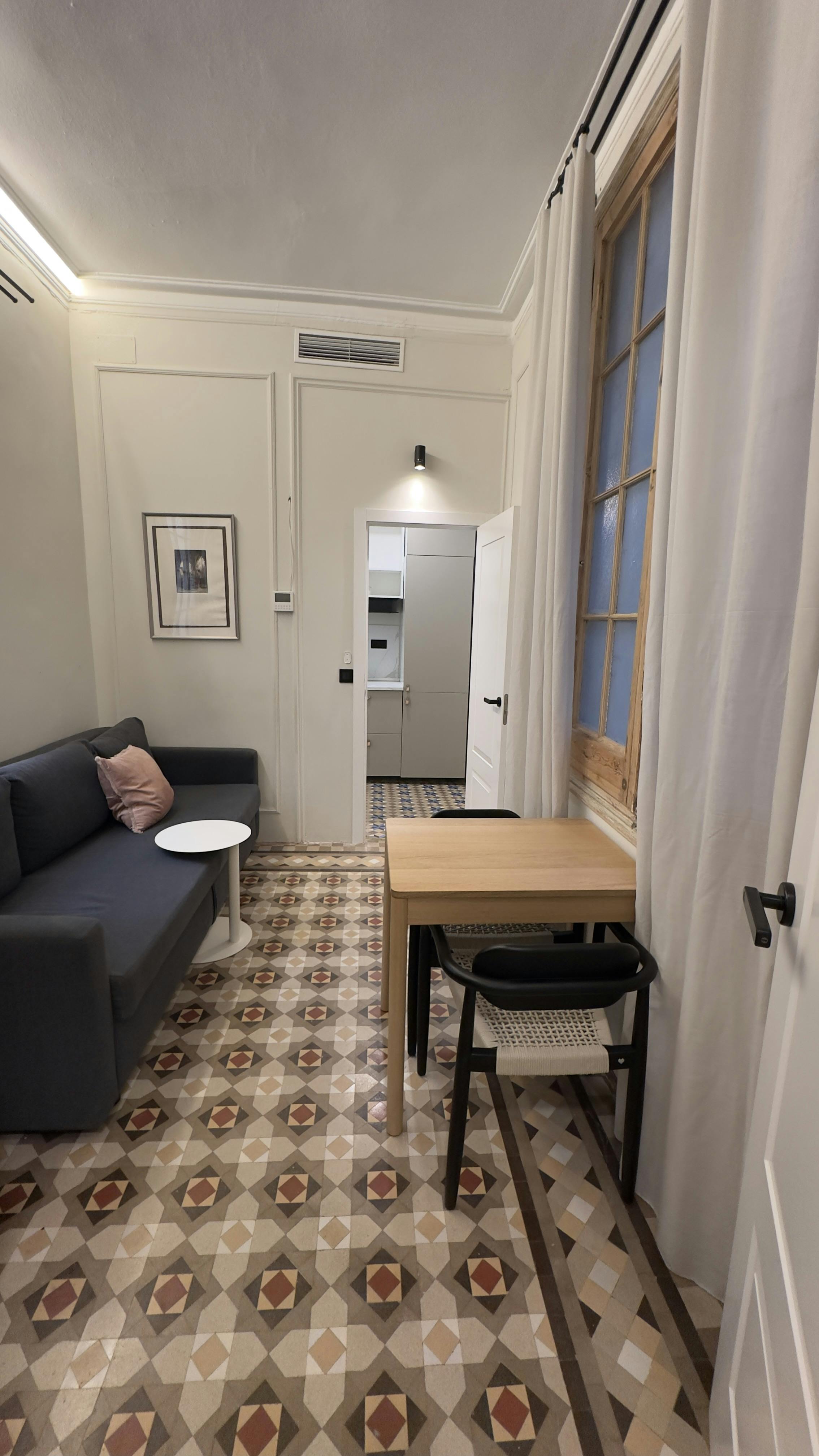 Квартира за оренду для 1 600 EUR на місяць у Barcelona, Gran Via de les Corts Catalanes