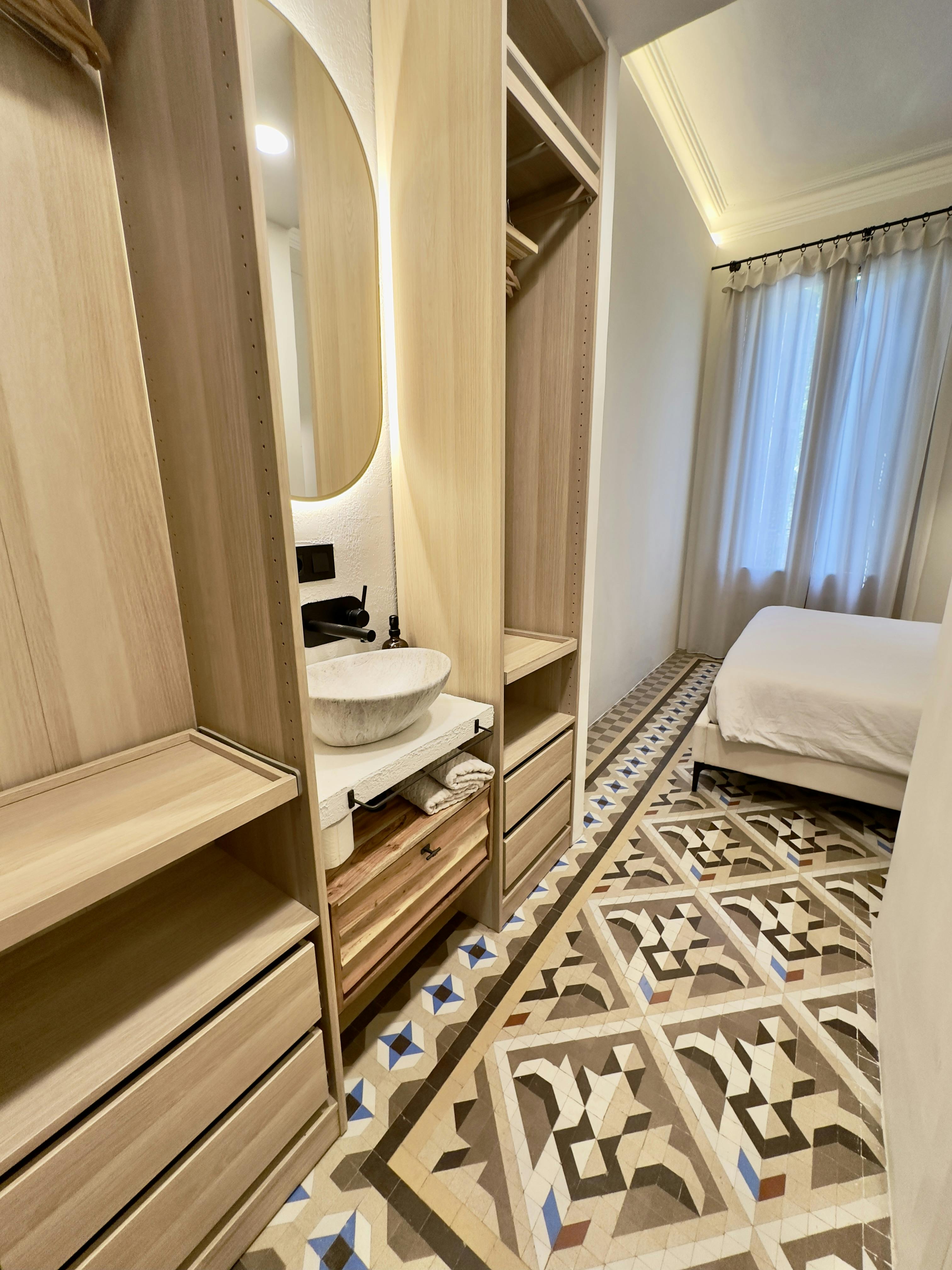 preview gallery tile