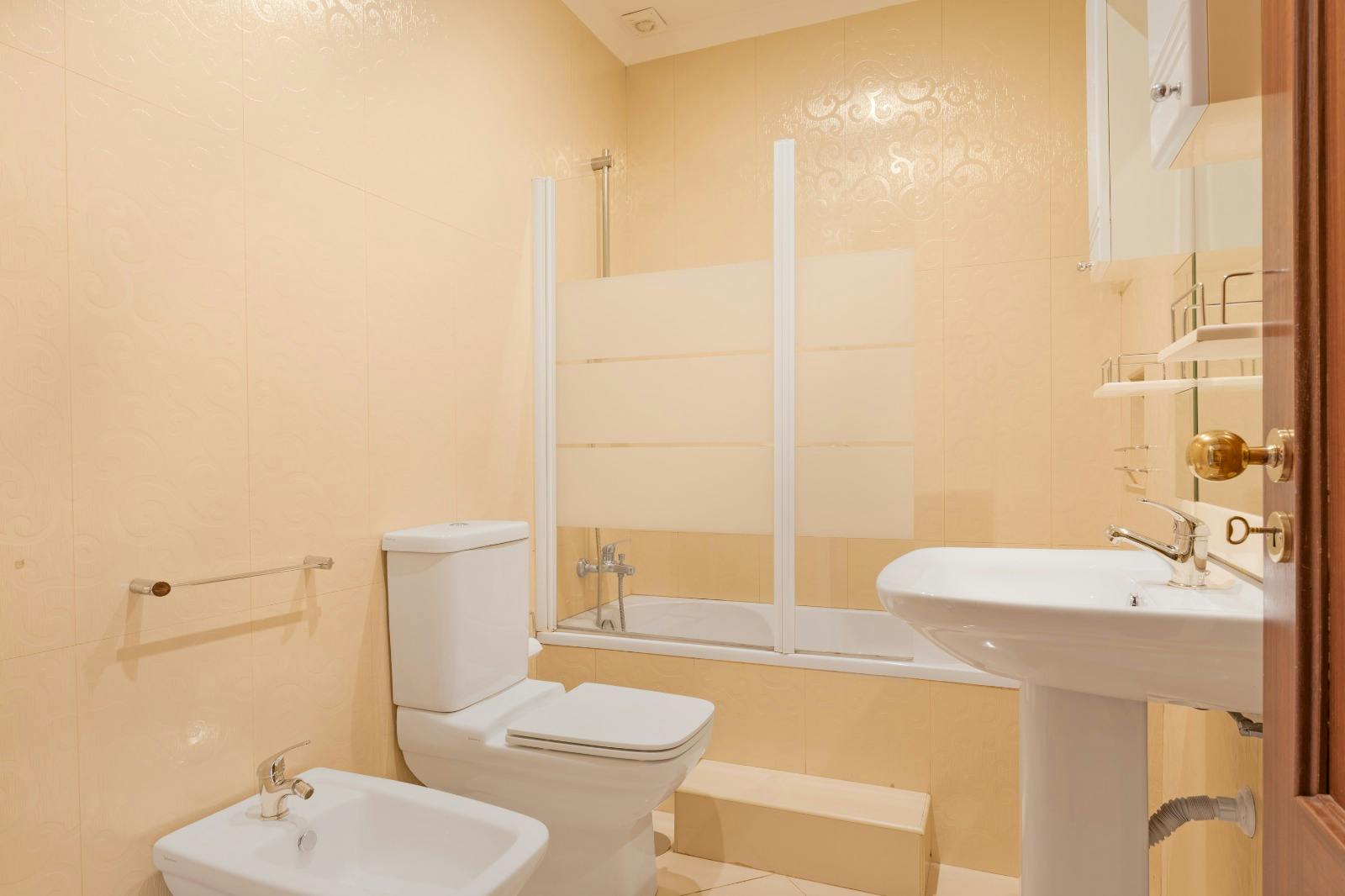 Single room Porto, 1 bed, 10m² — photo 10