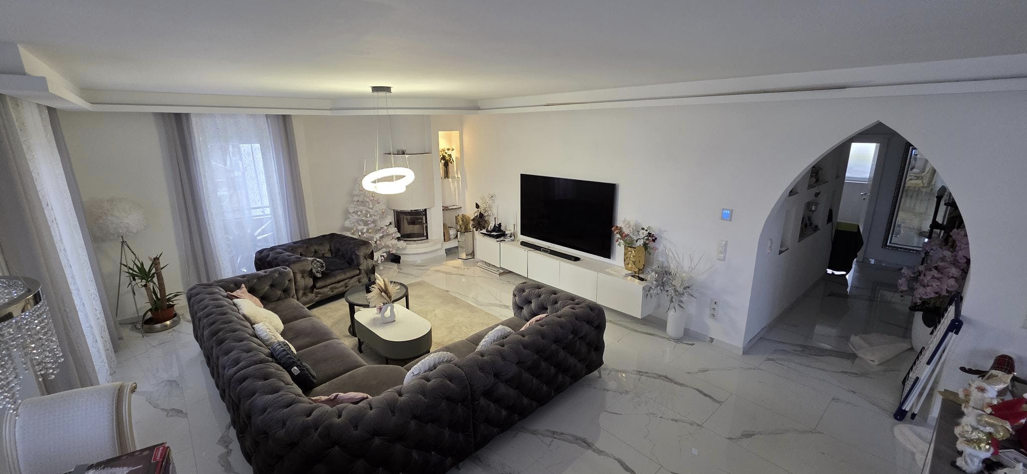 Apartment for rent for €2,800 per month in Fürth, Vacher Straße