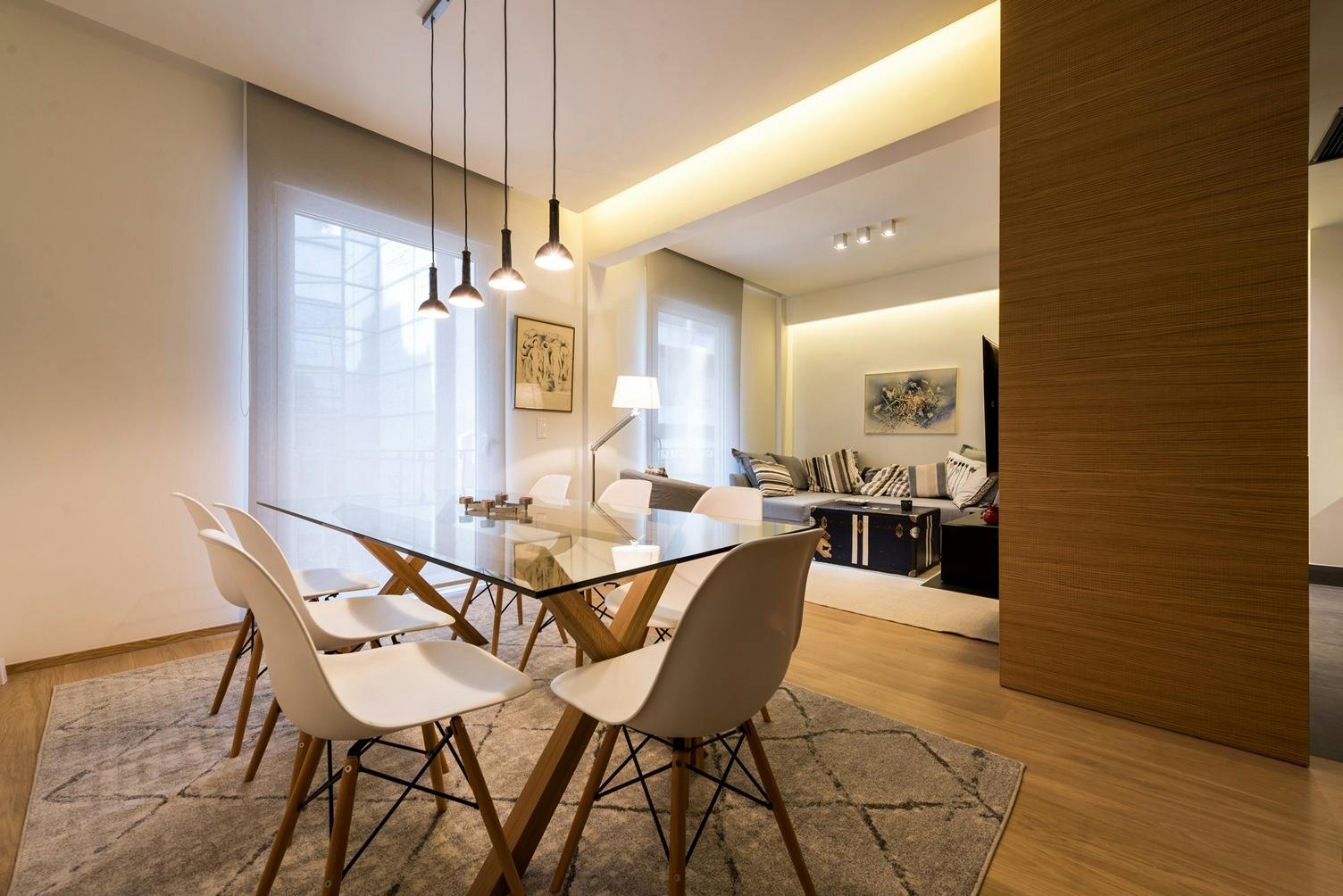 Apartment for rent for €1,650 per month in Athina, Tsakalof