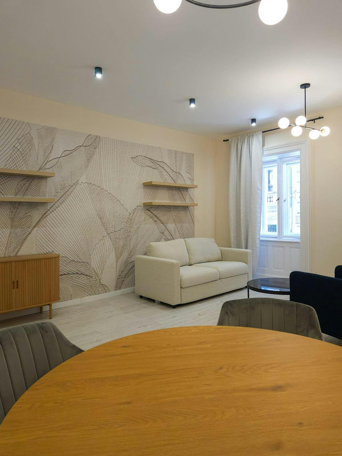 Oktogon, Budapest preview