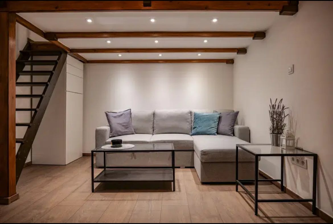 Apartamento en alquiler por 308.485 HUF al mes en Budapest, Nagymező utca