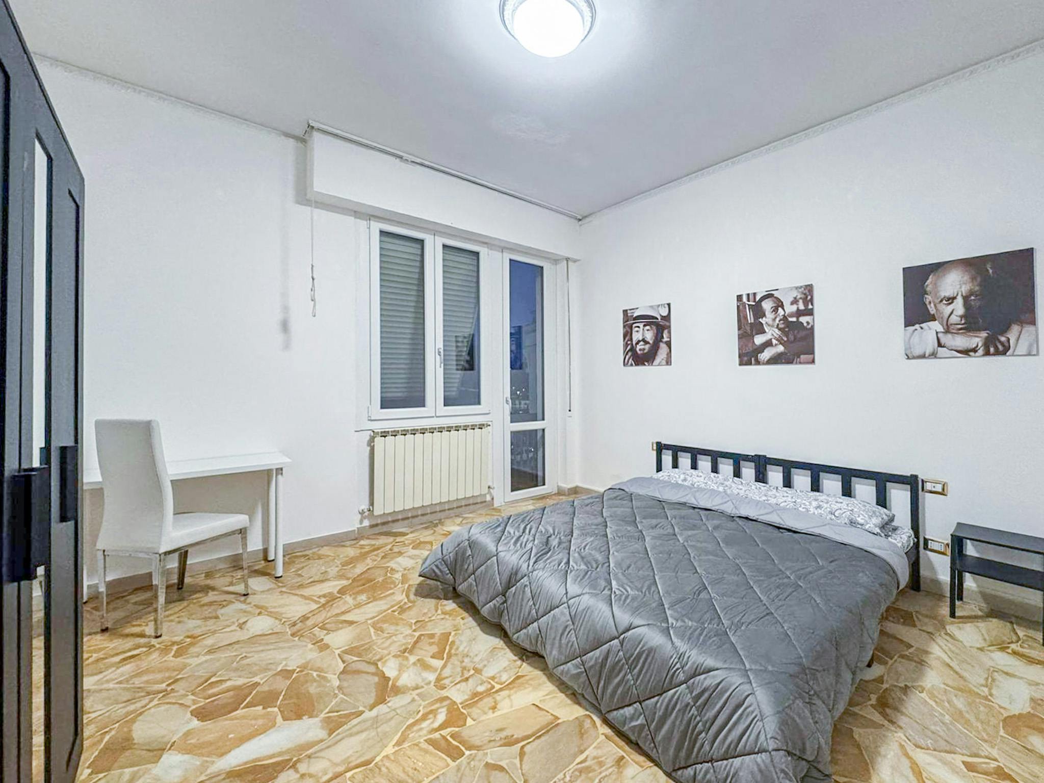 Chambre privée à louer pour 800 €/mois à Florence, Via Francesco Baracca