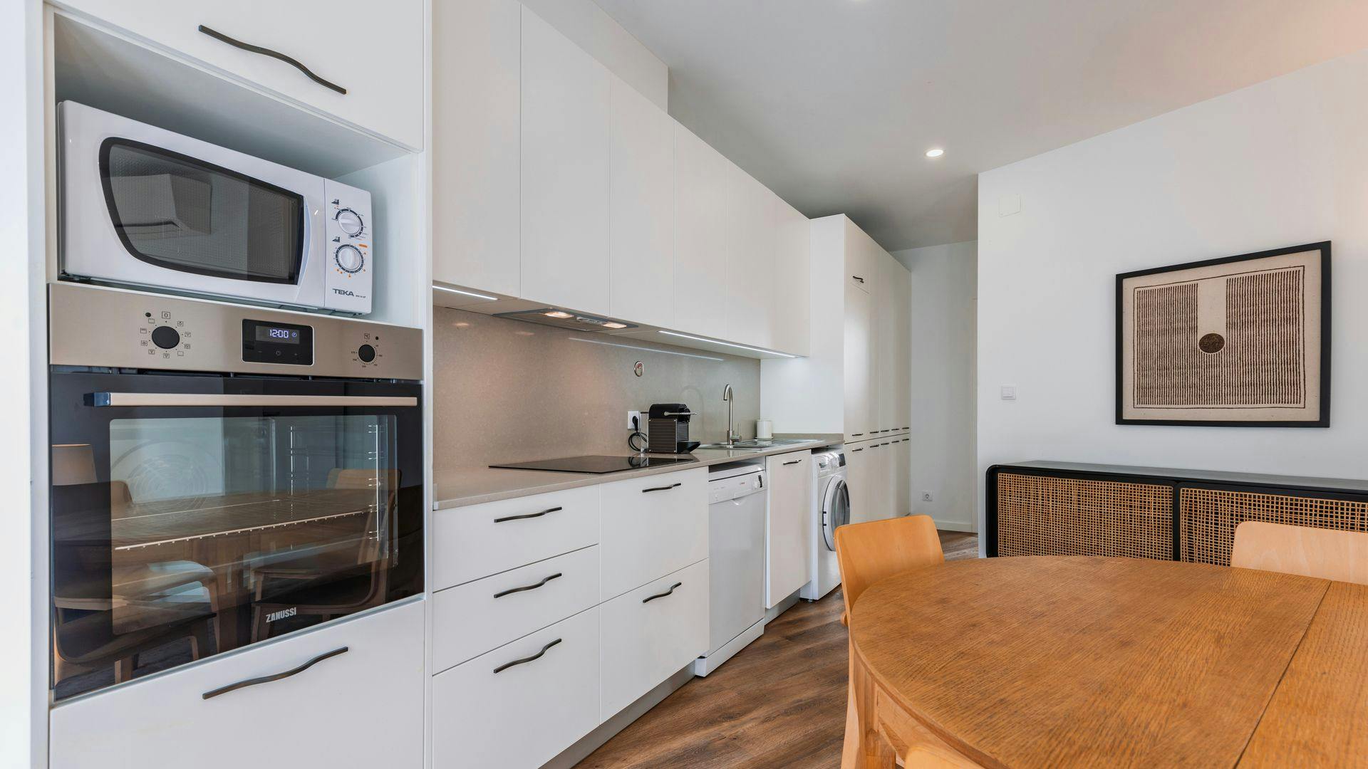 Apartment Lisbon, 2 beds — photo 8