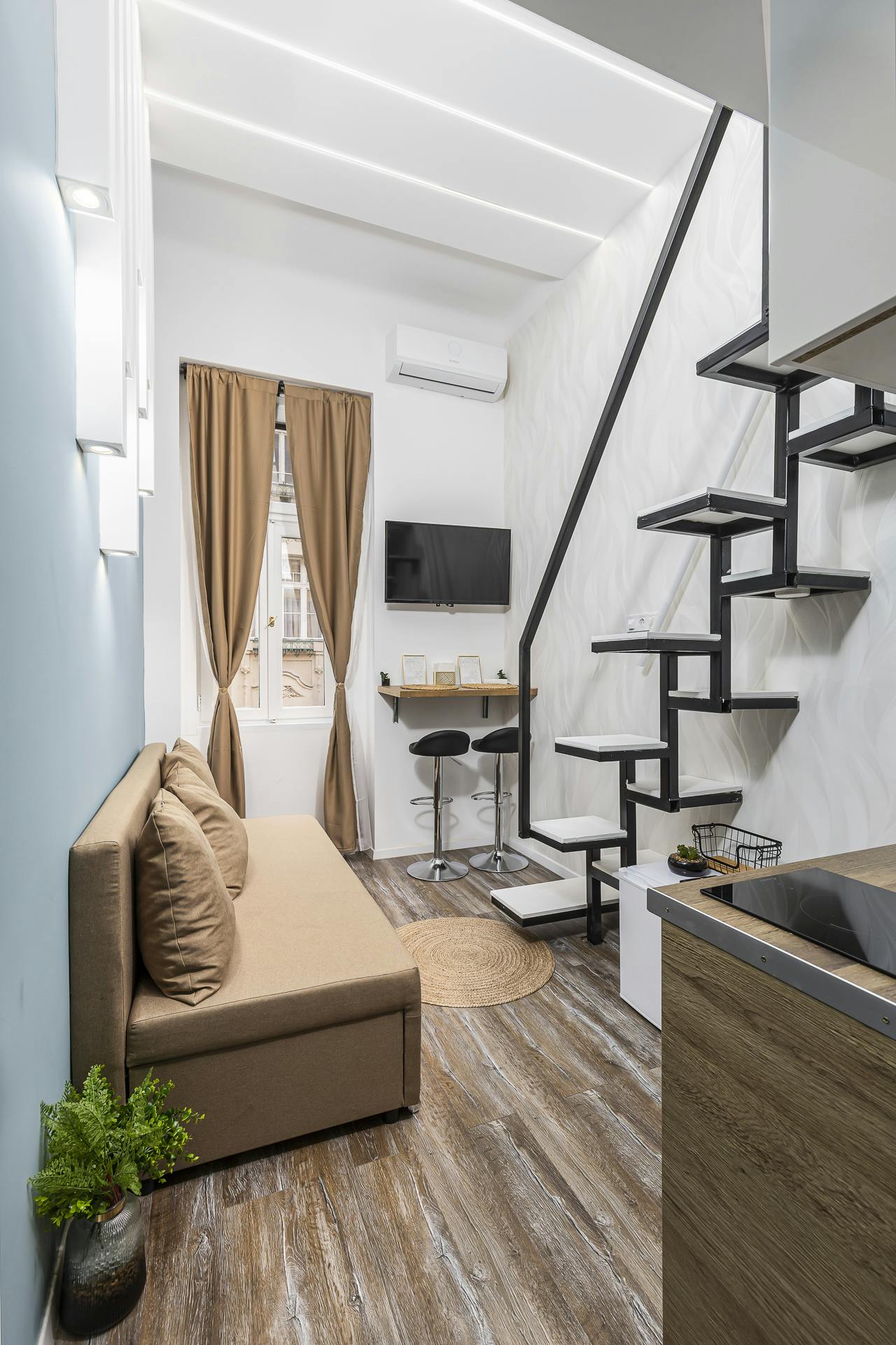 preview gallery tile