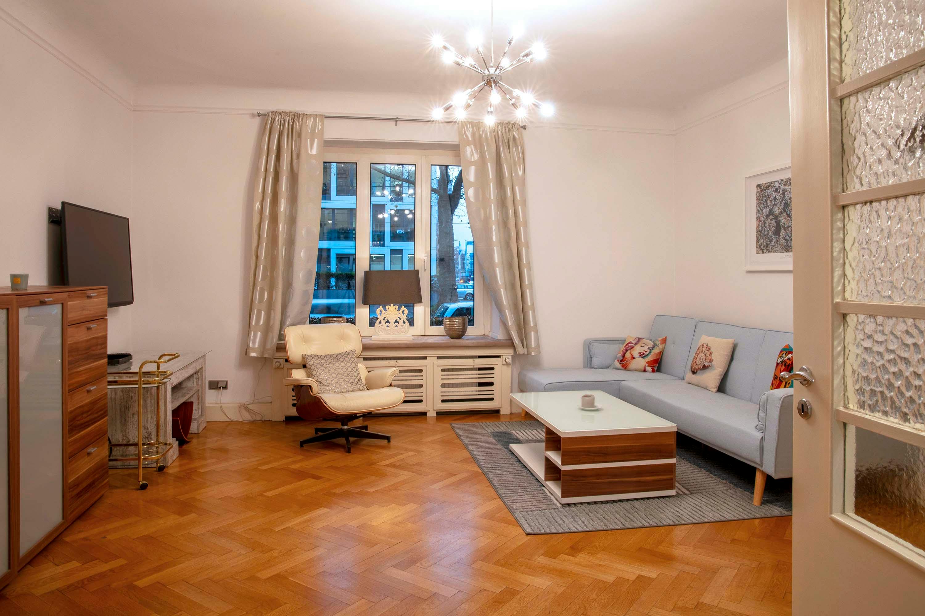 Kaiserswerther Straße, Düsseldorf preview