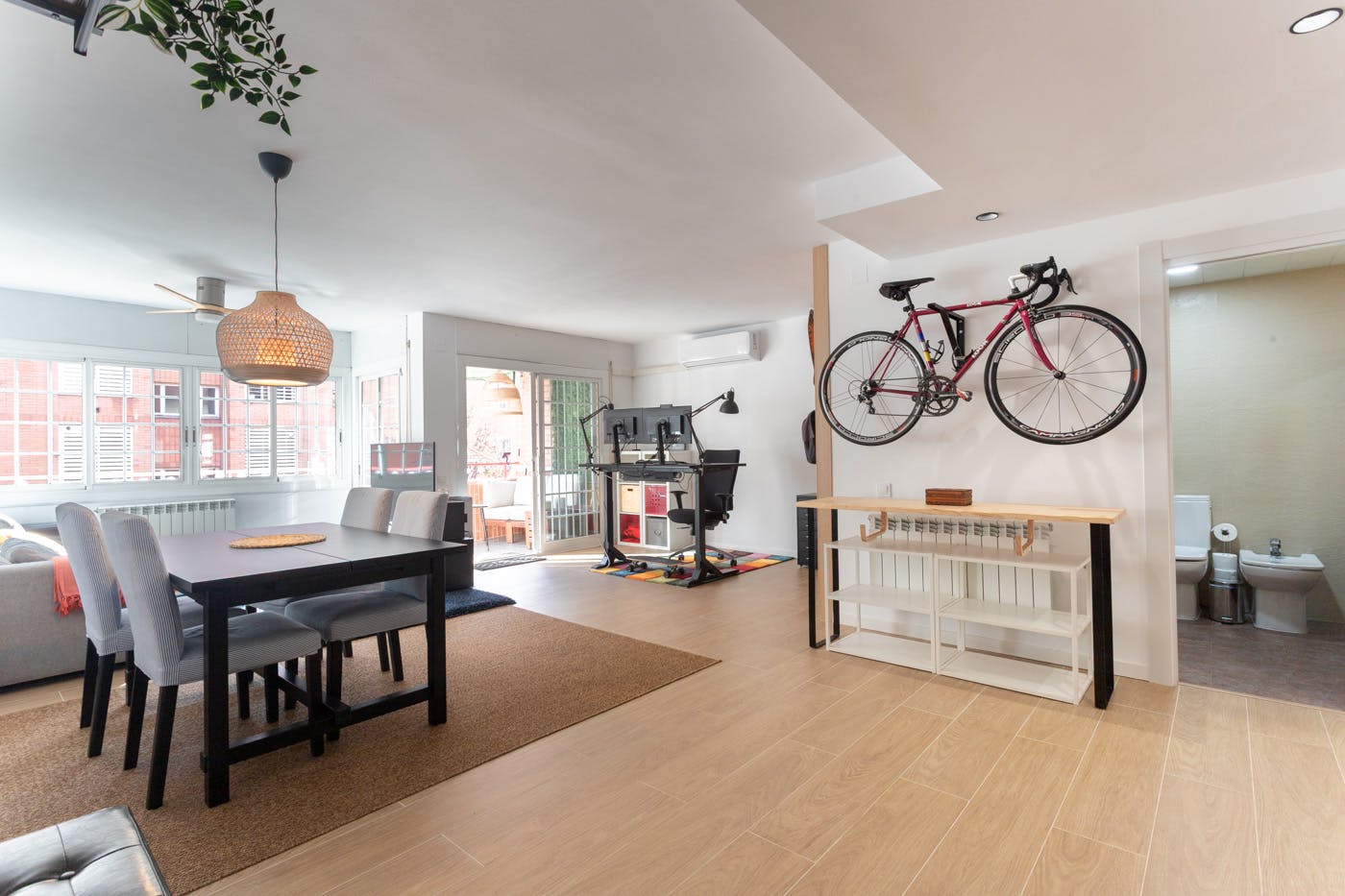 Apartment for rent for €1,550 per month in Sant Adrià de Besòs, Carrer de la Mare de Déu del Carme