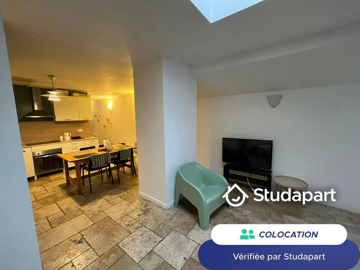 Private room for rent for €420 per month in Roubaix, Rue des Fabricants