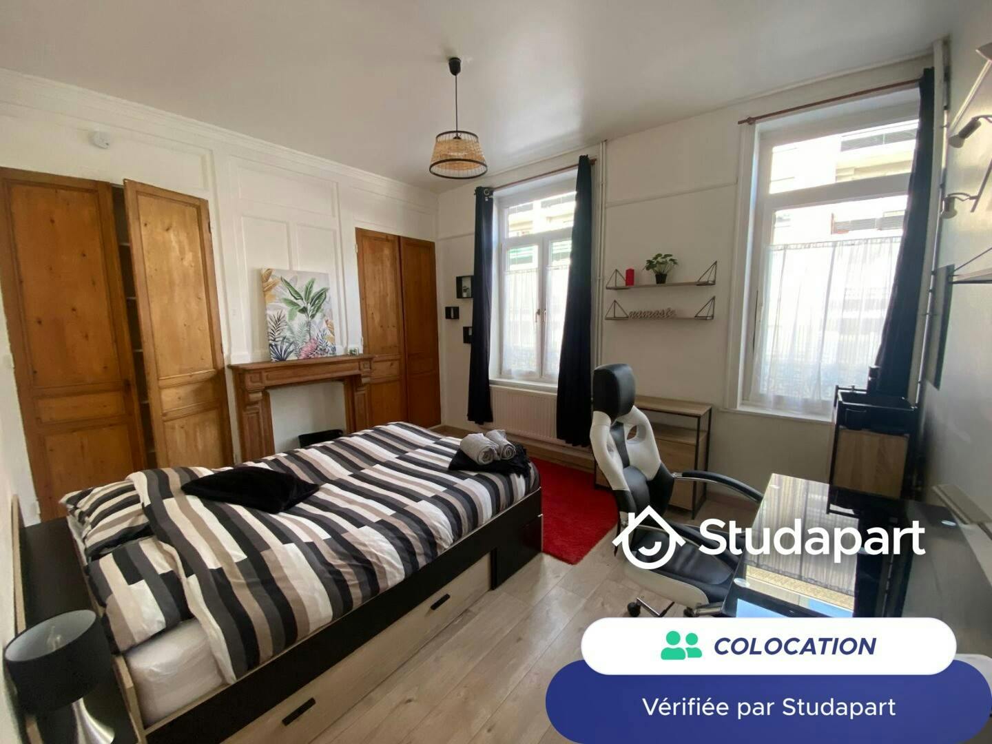 Private room for rent for €390 per month in Roubaix, Rue de l'Amiral Courbet