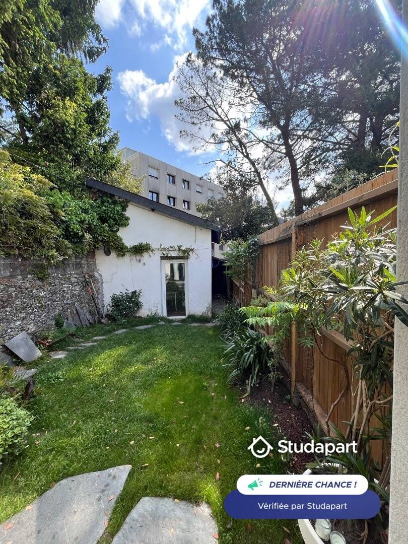 House for rent on Rue Rouget de Lisle, Nantes