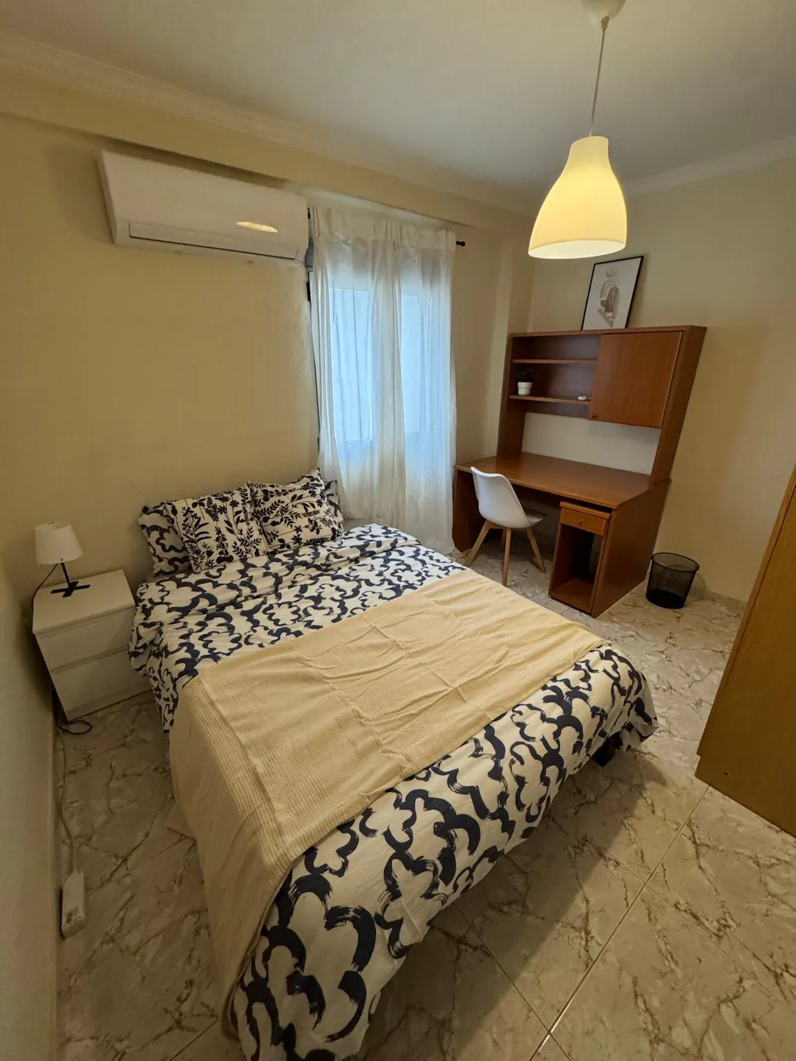 Carrer de Jerónima Galés, Valencia preview