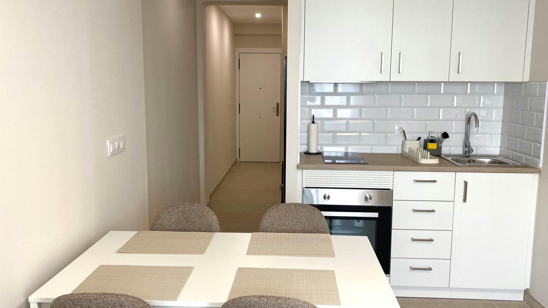 Single room Valencia, 1 bed, 12m² — photo 9