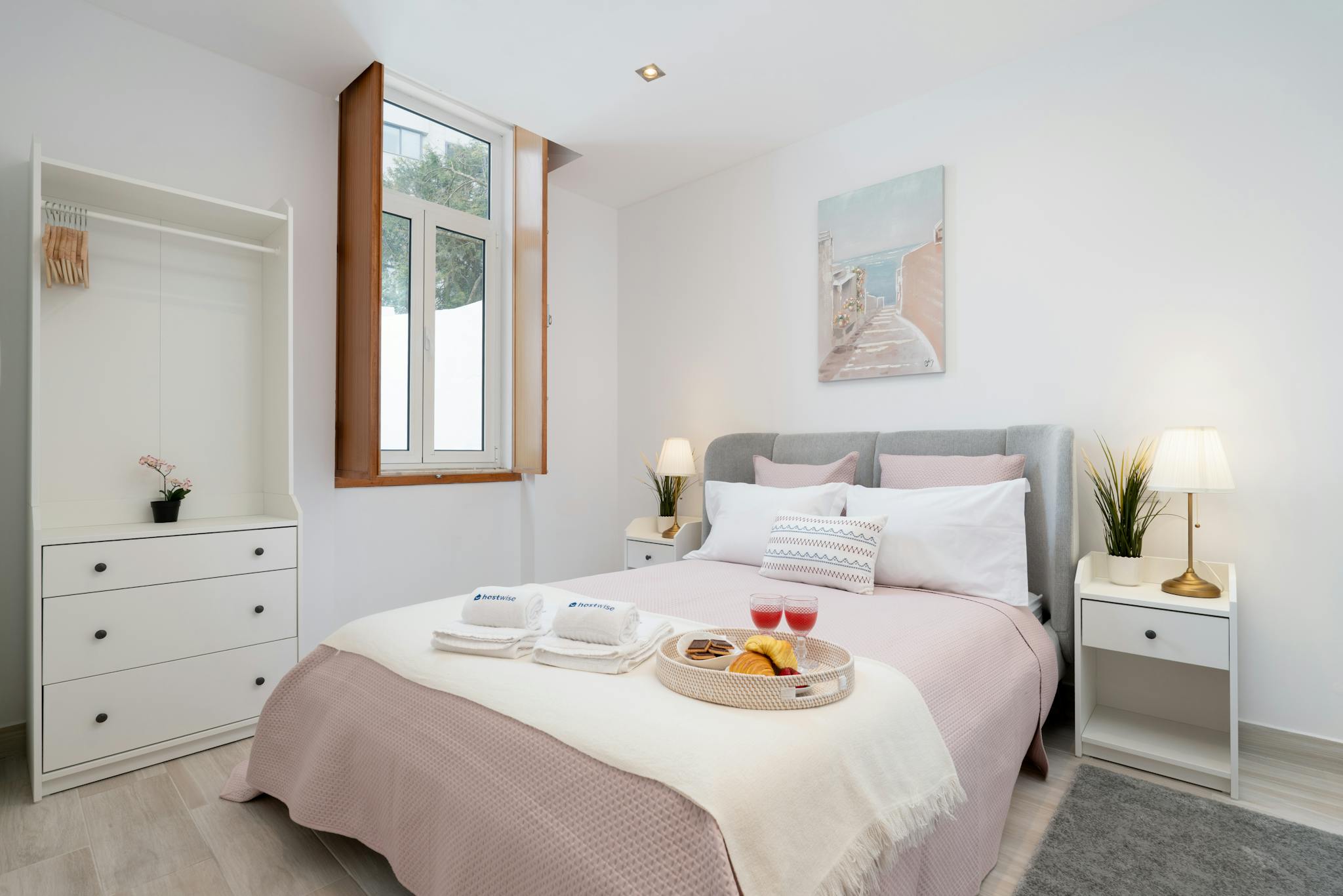 Rua de Pedro Hispano, Porto preview