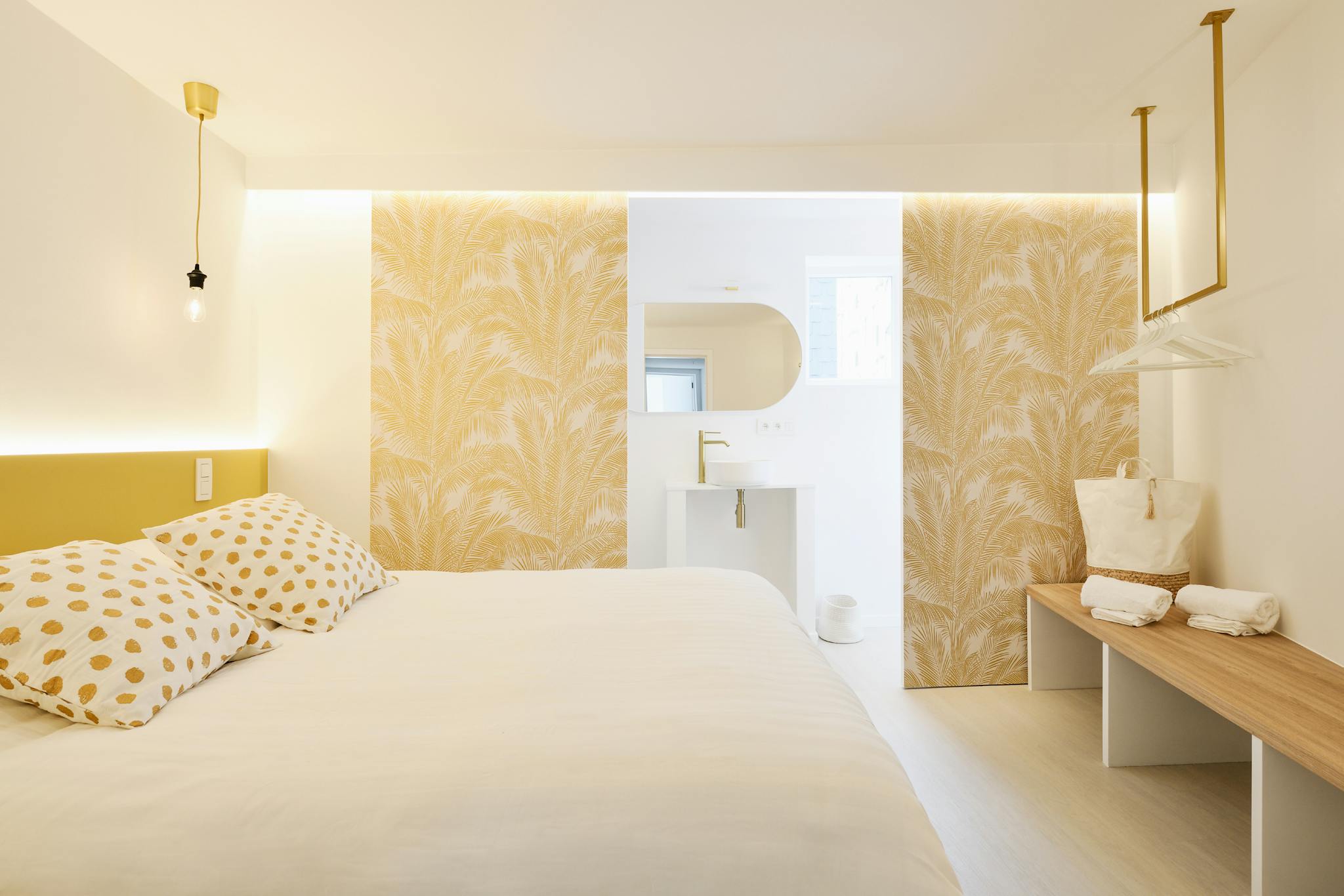 Rue de Flandre, Brussels preview