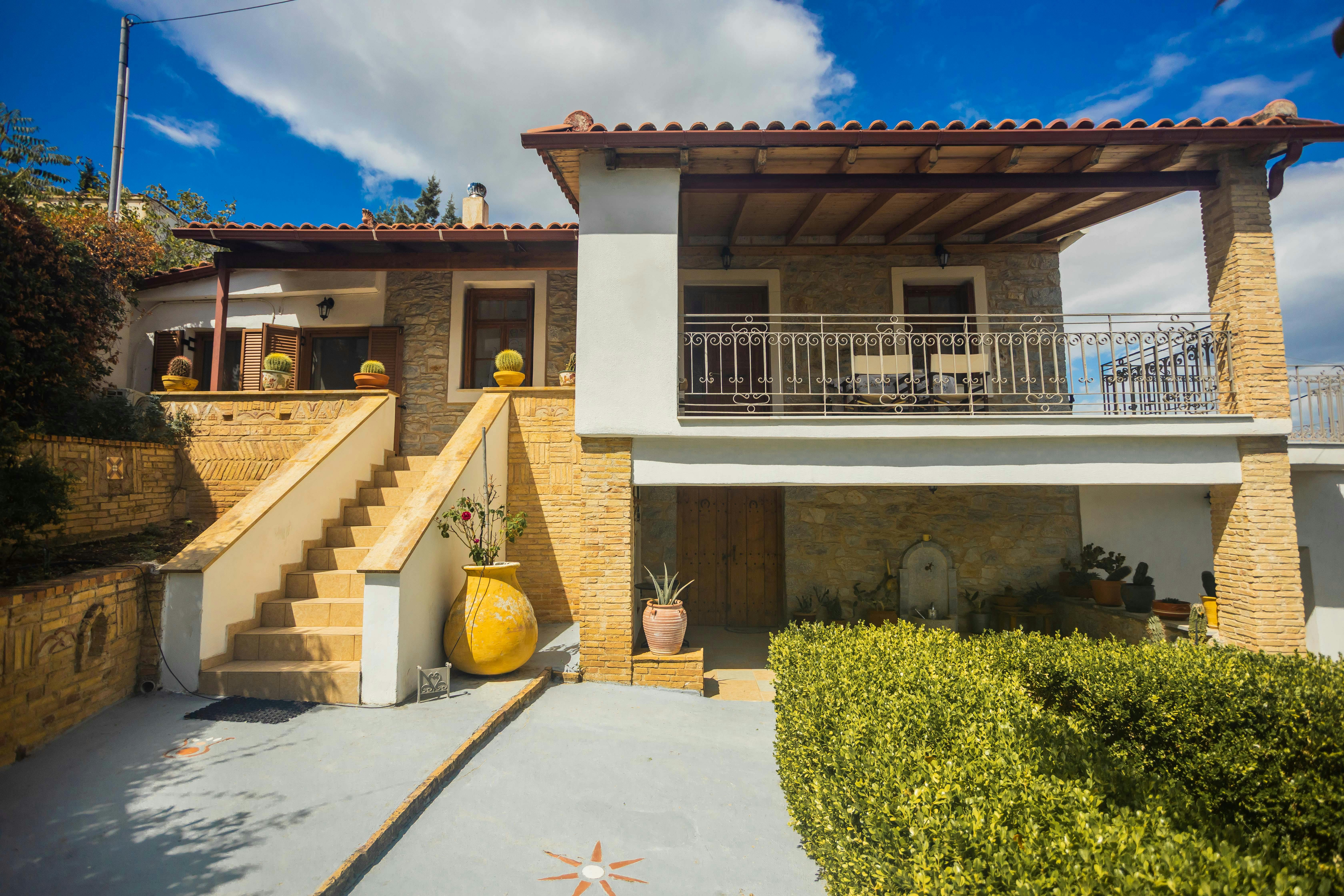 Будинок за оренду для 1 400 EUR на місяць у Levádhia, Agion Theodoron