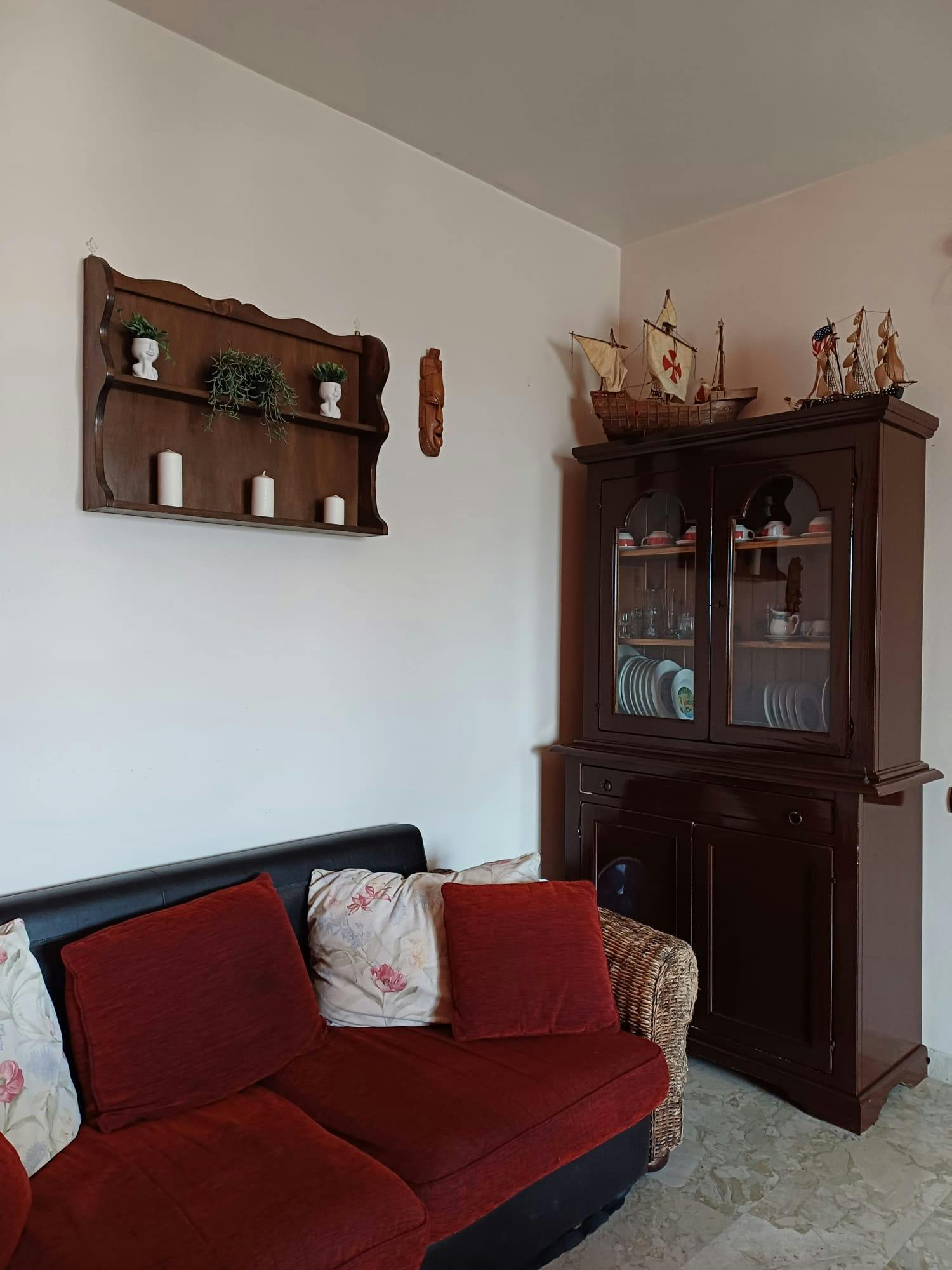 公寓 正在以 €1,000 的月租出租，其位于 Palermo, Via Santa Maria Mazzarello