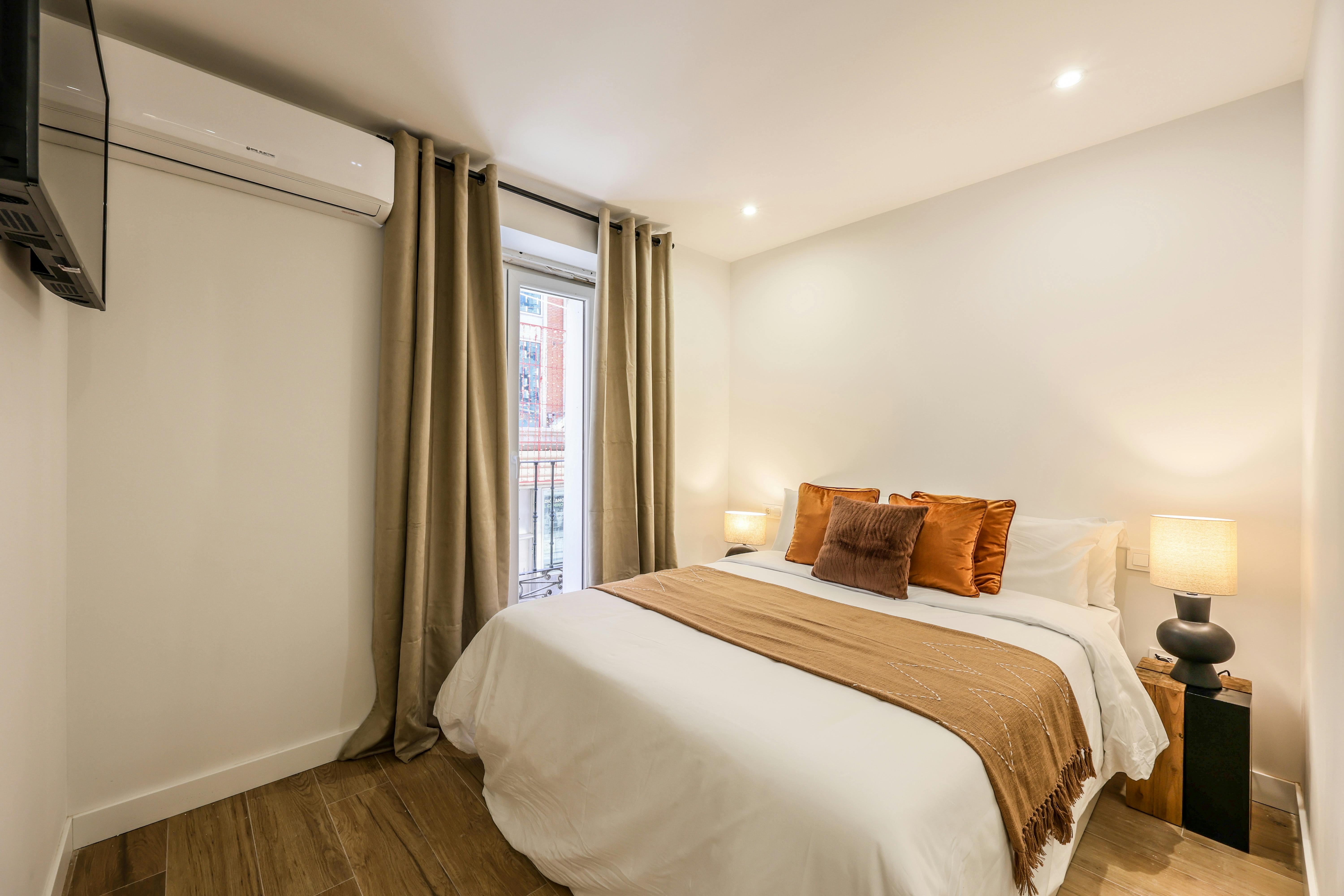 Apartamento en alquiler por 2800 € al mes en Madrid, Calle de Preciados