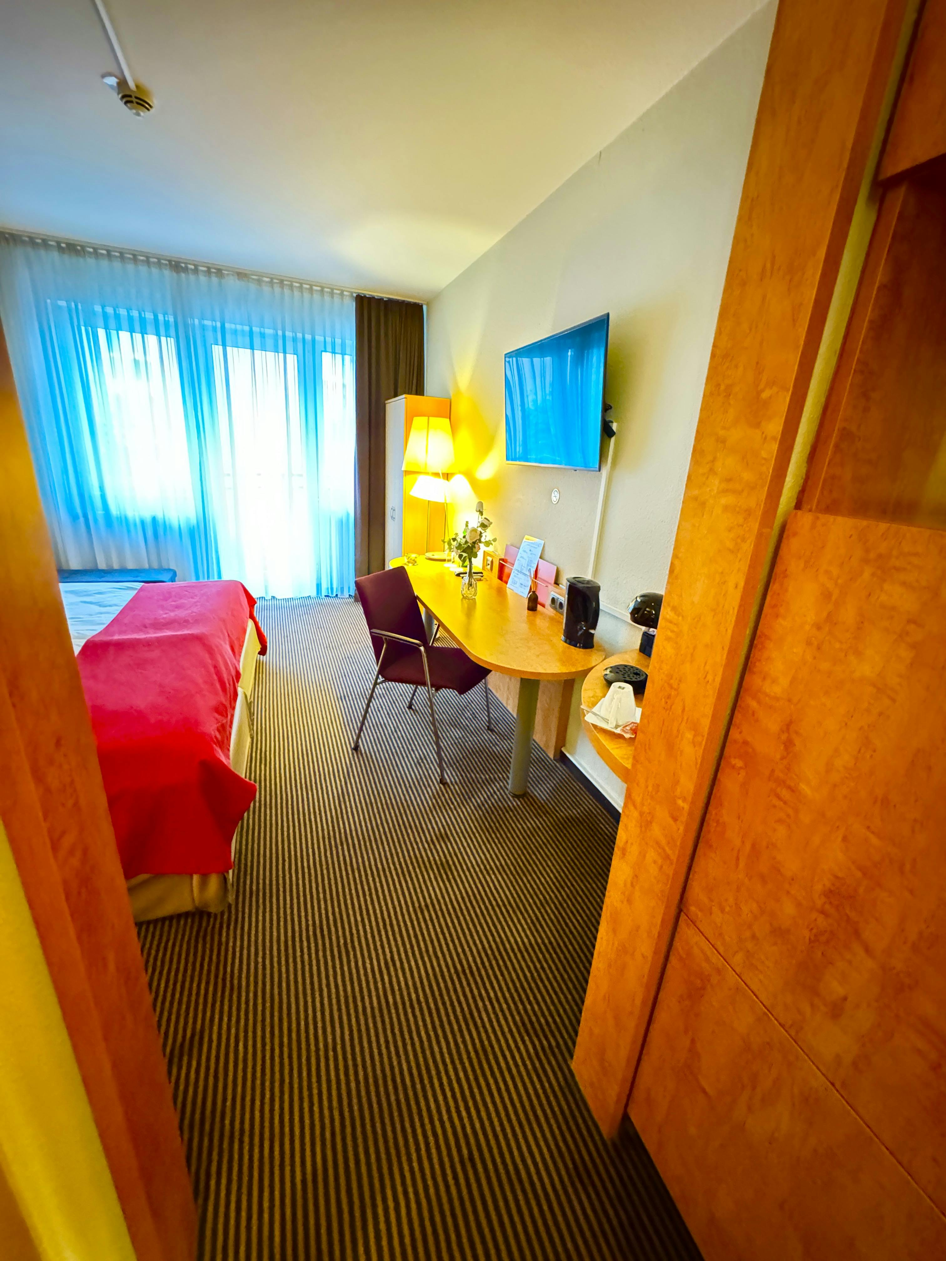 Apartament de închiriat pentru 950 EUR pe lună în Frankfurt am Main, Voltastraße