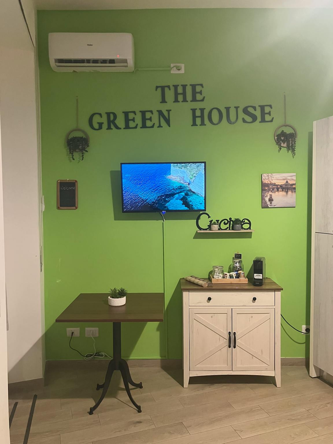 Via Raffaele de Cesare, Rome preview