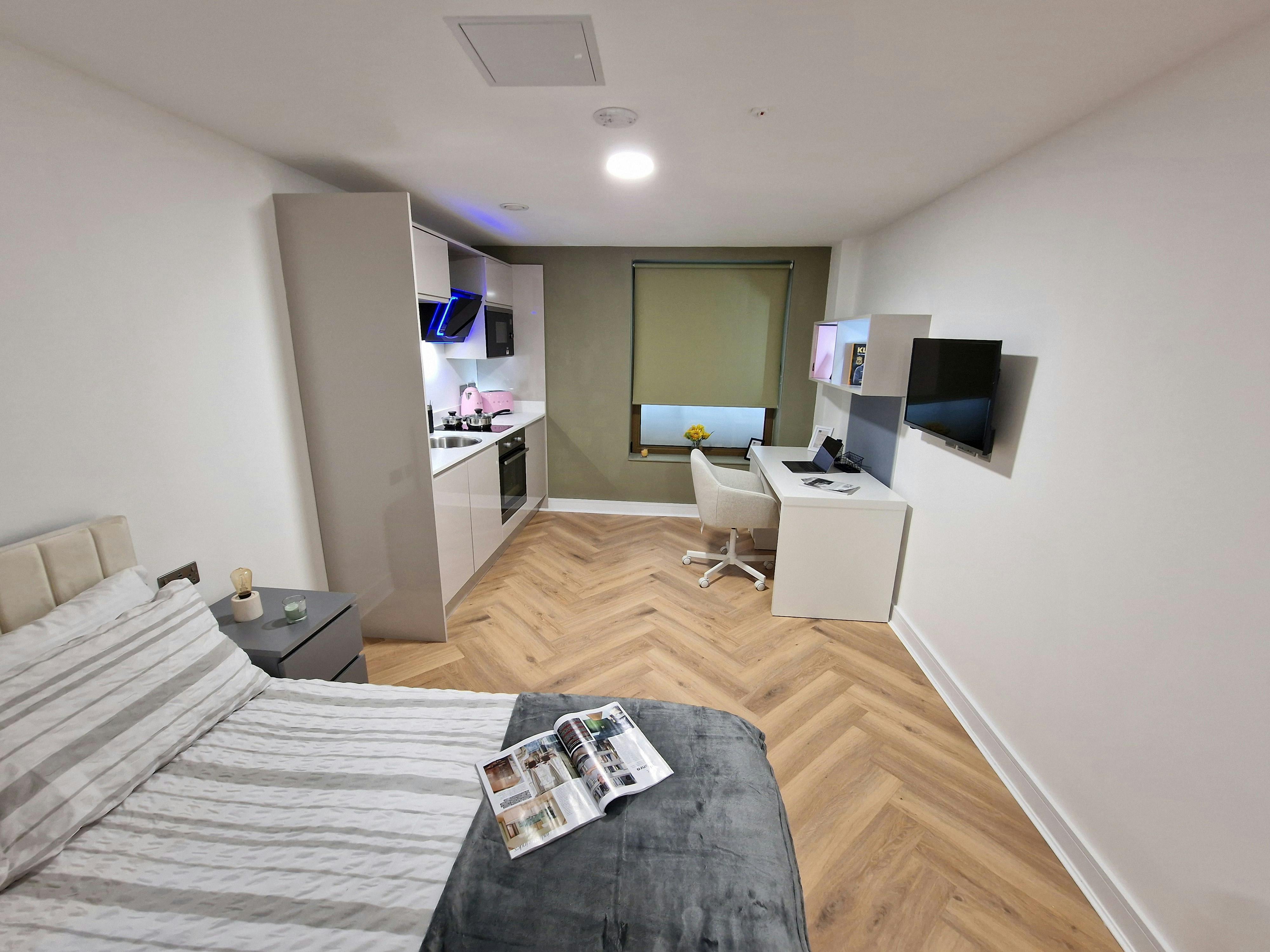 Privé kamer te huur voor £ 1.032 per maand in Liverpool, Oldham Place