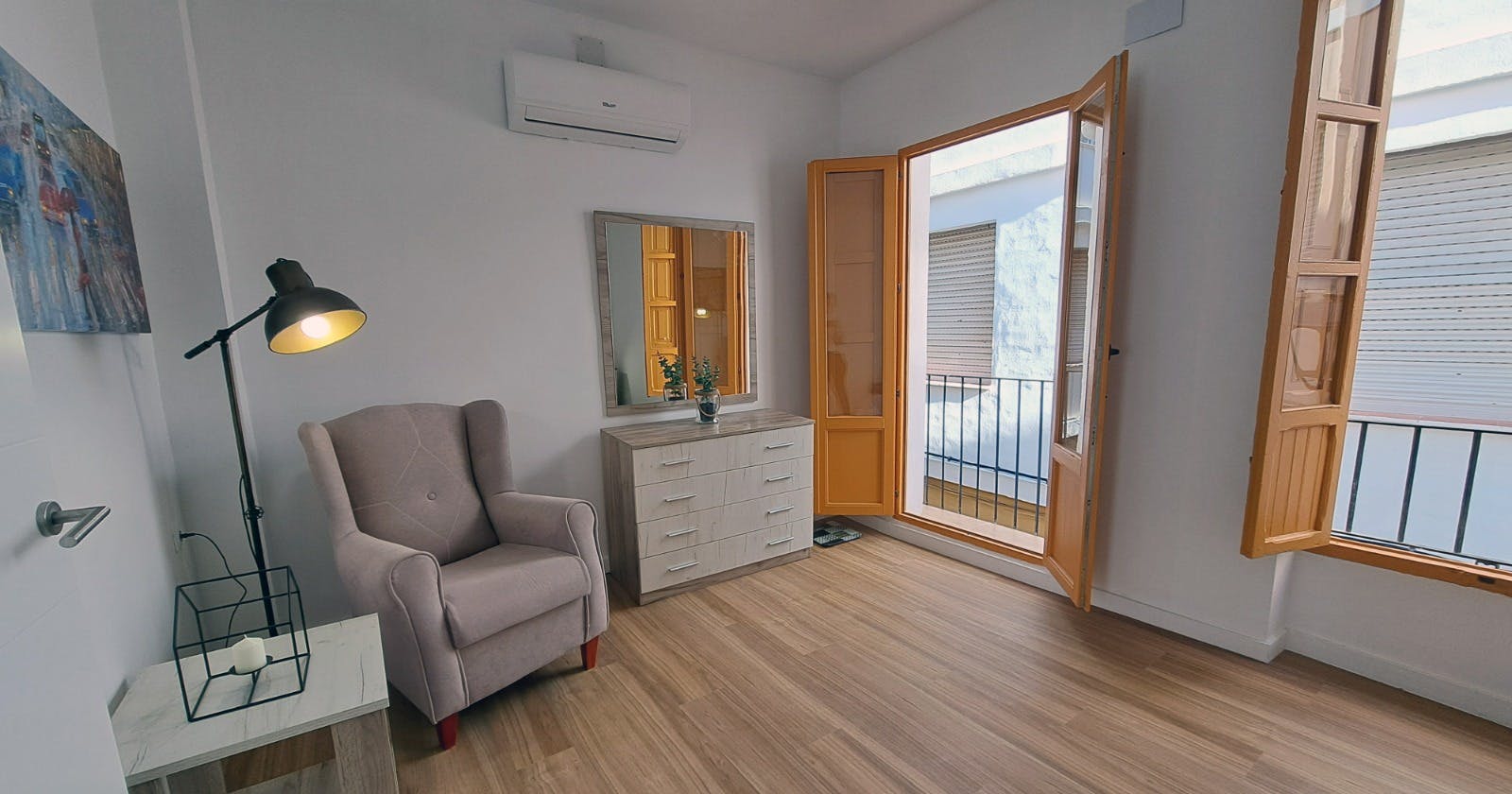 Будинок за оренду для 1 799 EUR на місяць у Sagunto, Calle Montesa