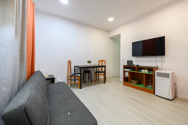1-Bedroom Apartment in Calle de Pelayo, Madrid (1680891) room image 2