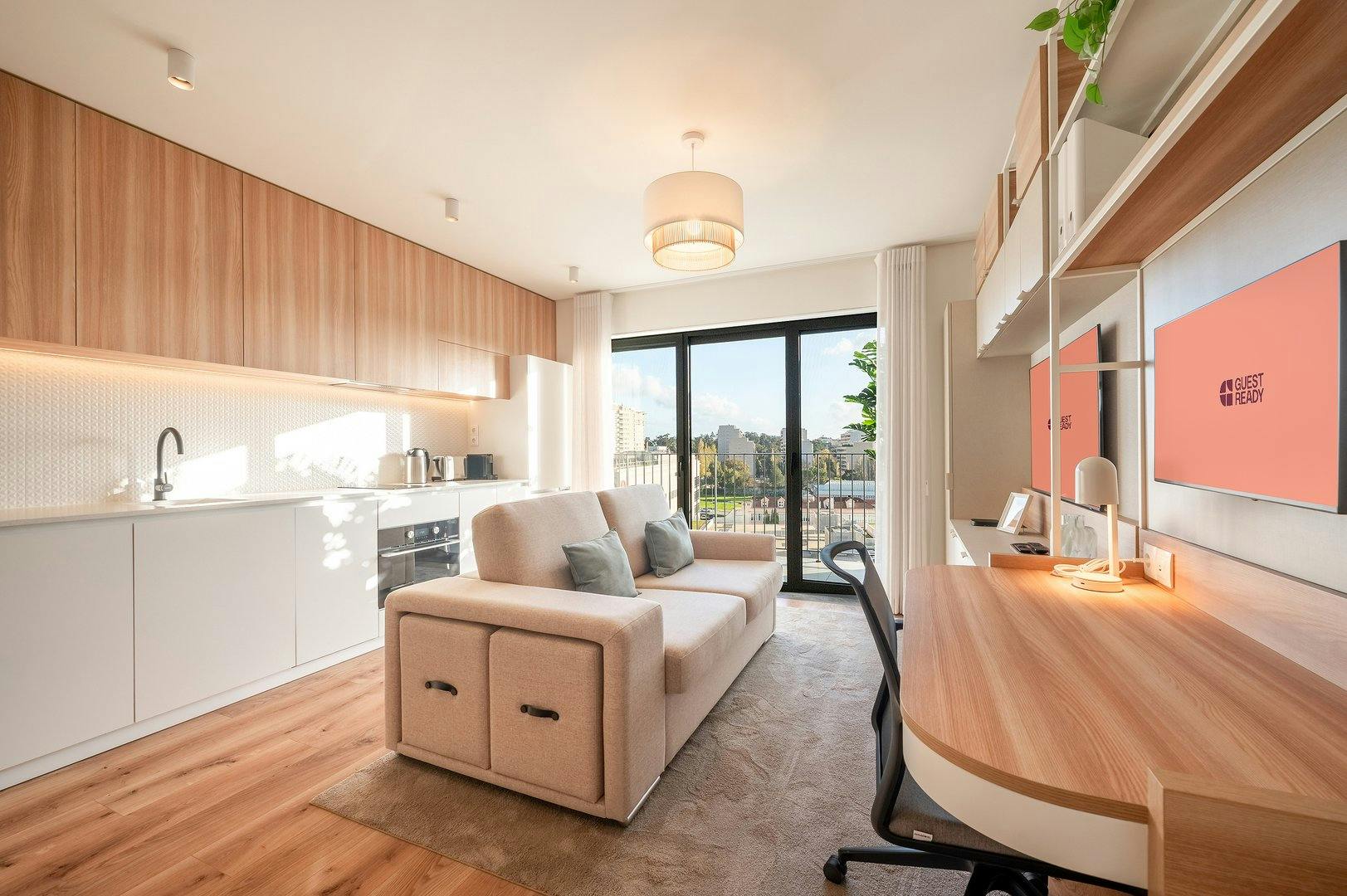 Apartment for rent for €5,000 per month in Lisbon, Rua Snu Abecassis