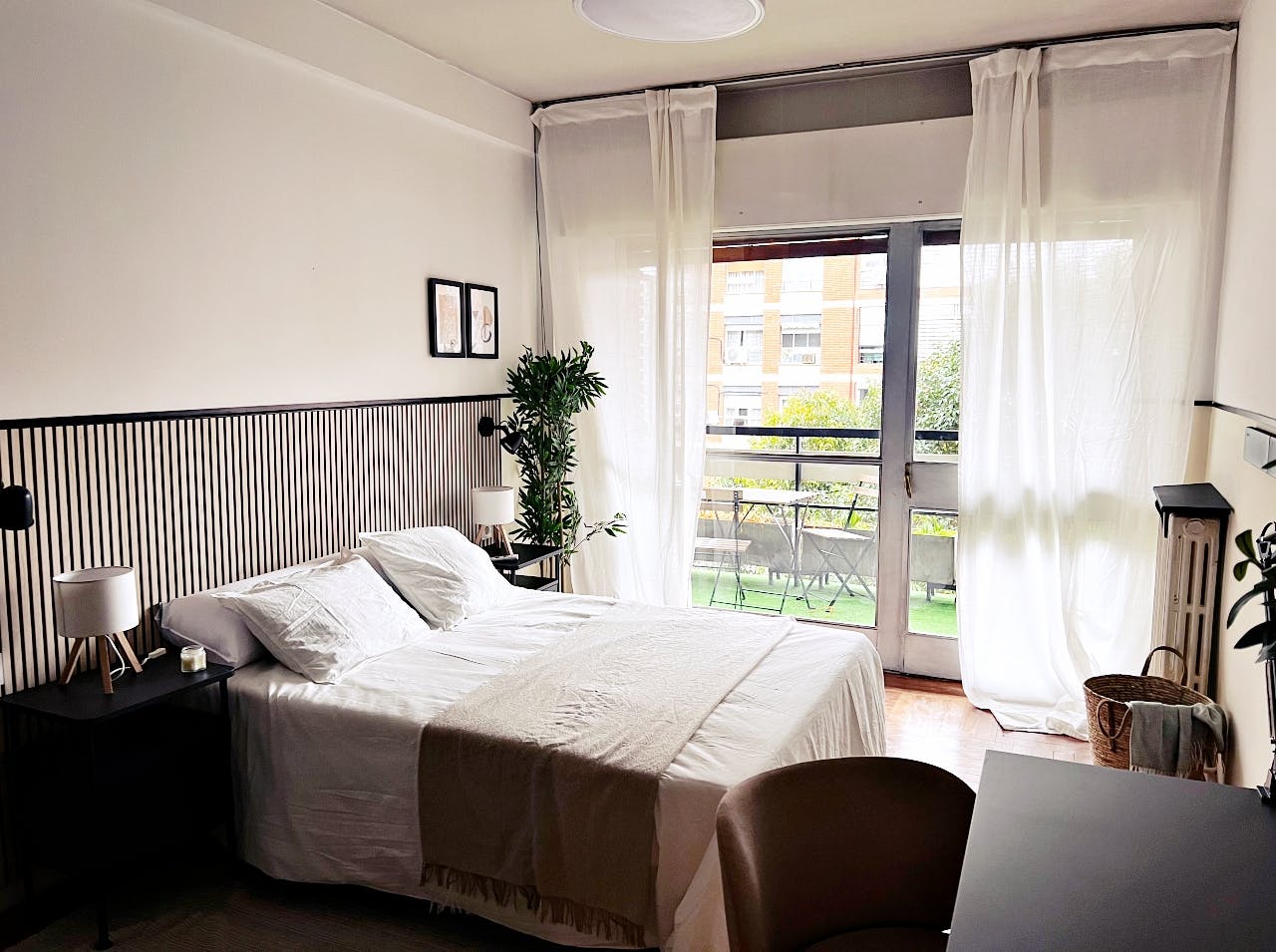 Single room Madrid, 1 bed, 11m² — photo 1