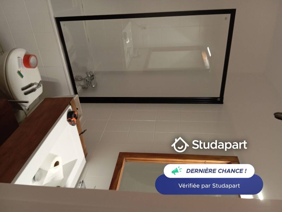 Apartamento para alugar por € 580 por mês em Pau, Rue Paul Eluard