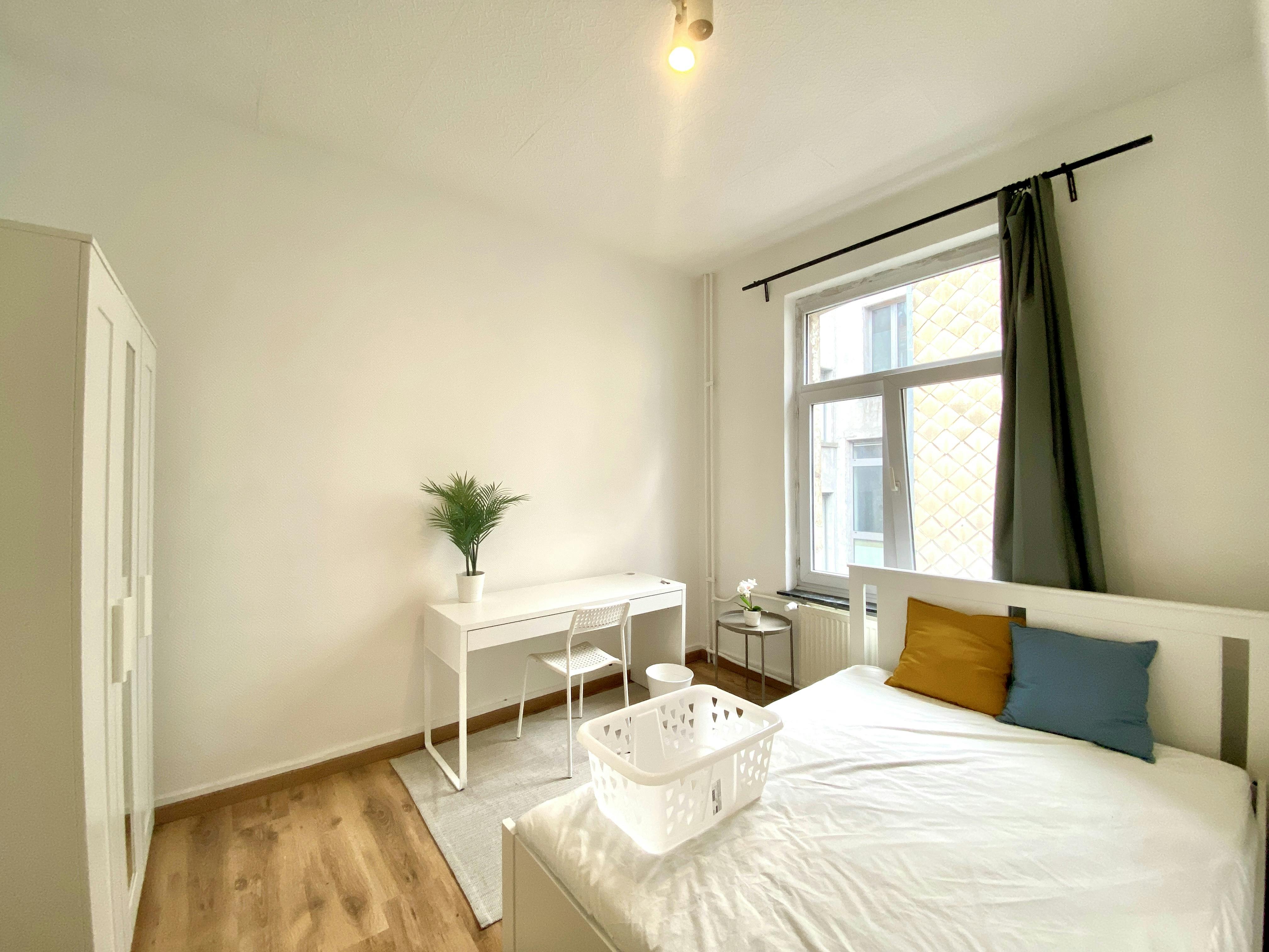 Habitación privada en alquiler por 550 € al mes en Saint-Josse-ten-Noode, Rue des Deux Tours