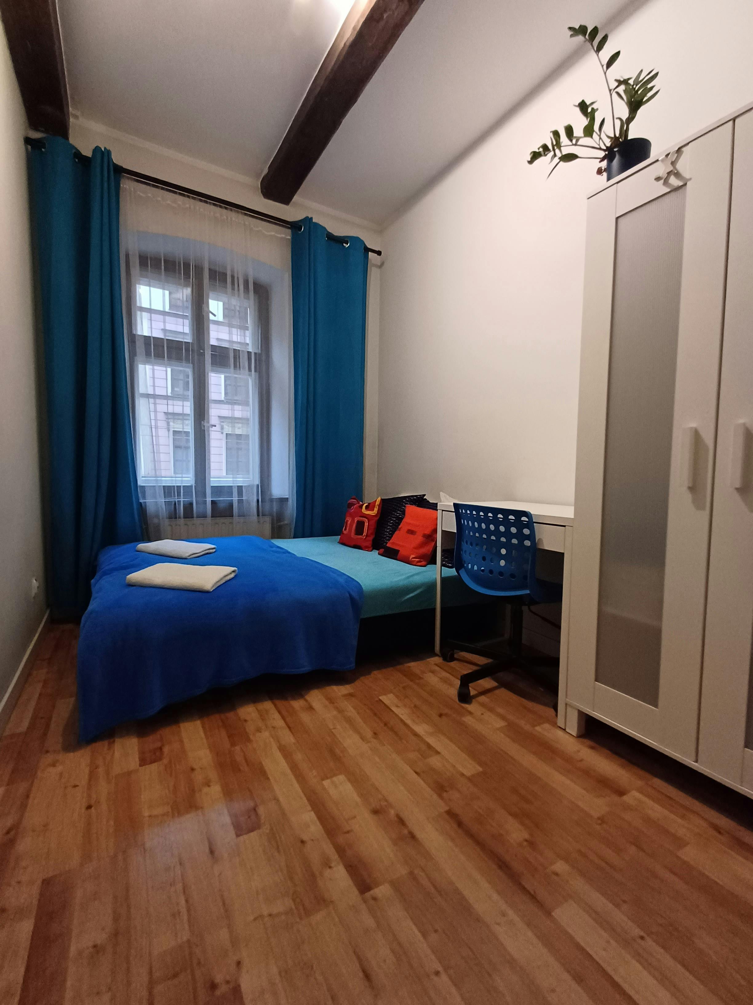 Chambre privée à louer pour 1 800 PLN/mois à Wrocław, Szczytnicka